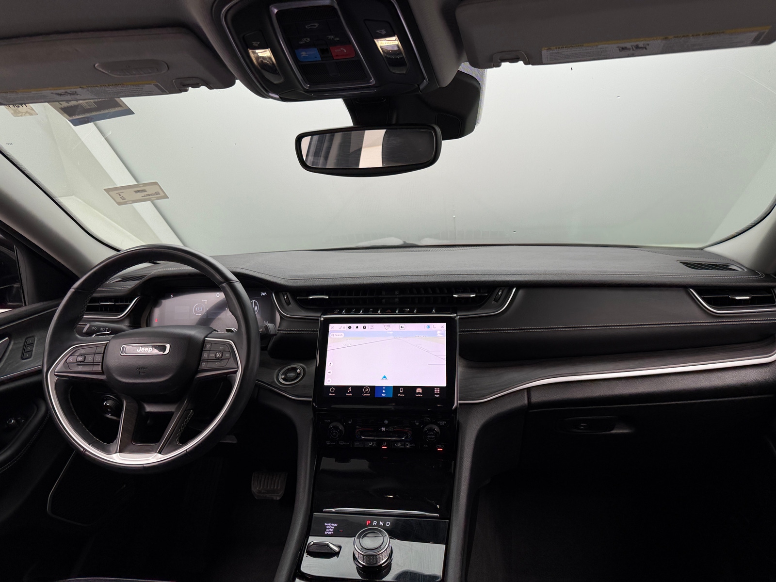 Thumbnail: 2022 Jeep Grand Cherokee L - 2