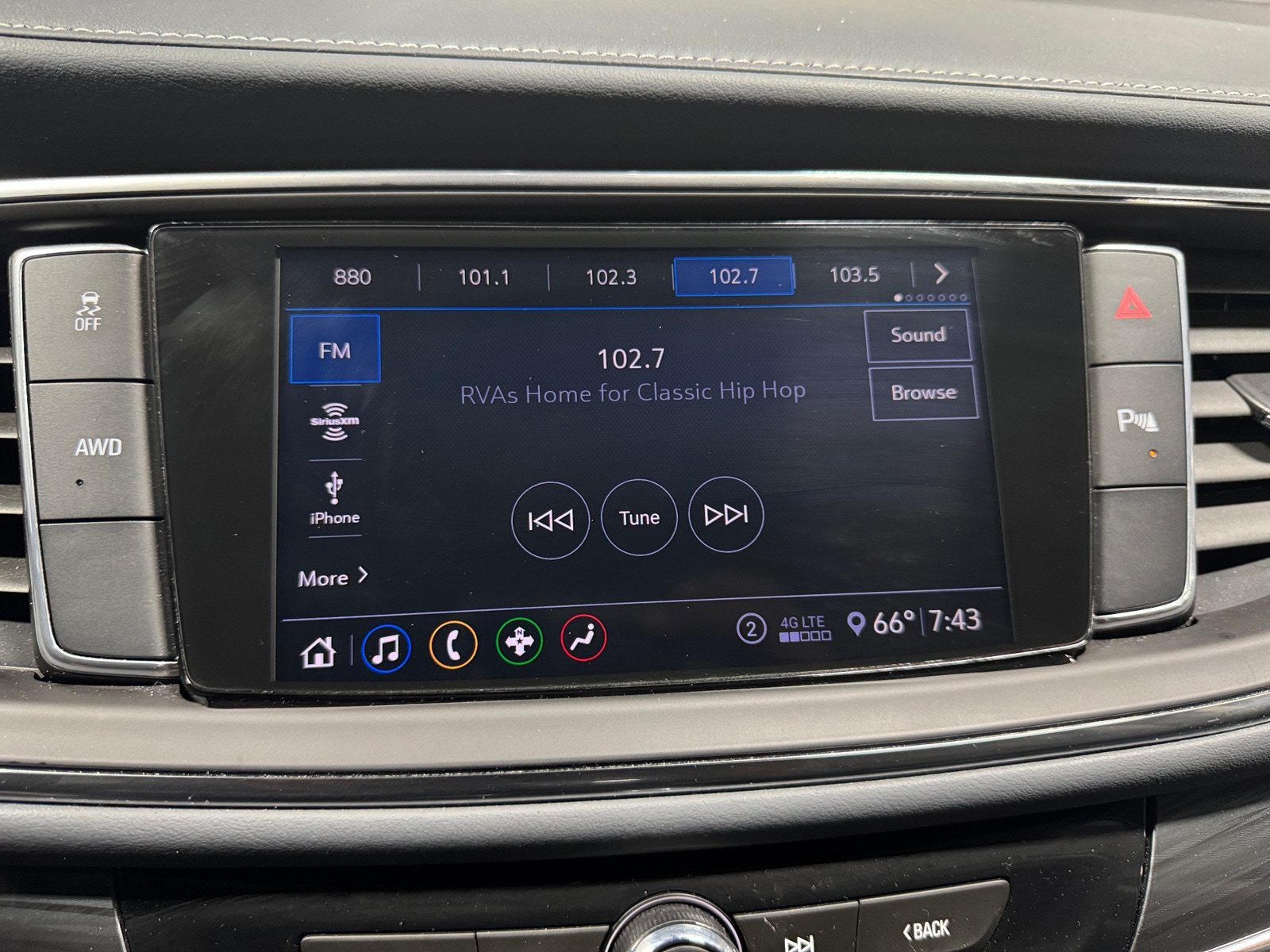 Thumbnail: 2020 Buick Enclave - 3