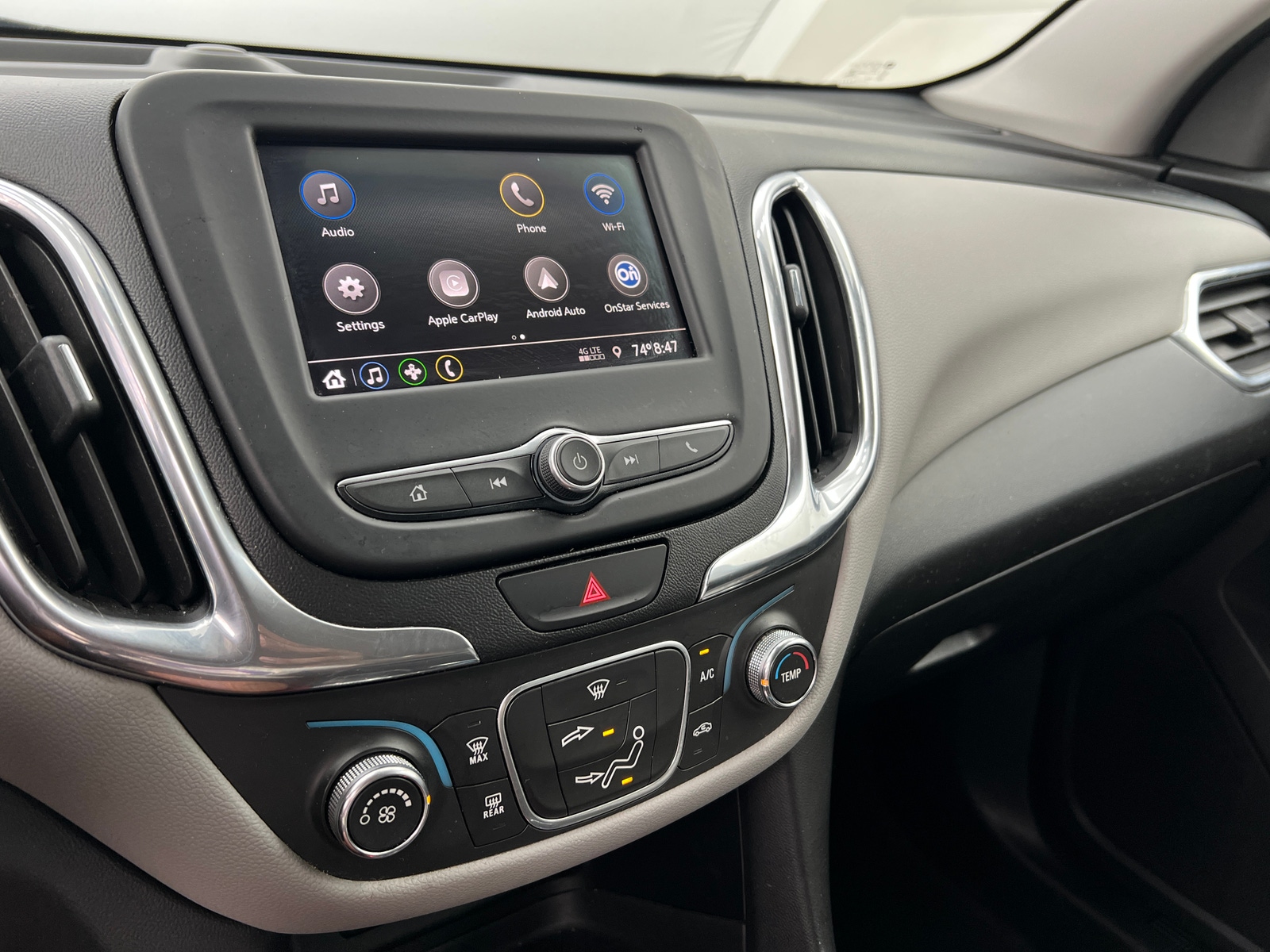 Thumbnail: 2020 Chevrolet Equinox - 4