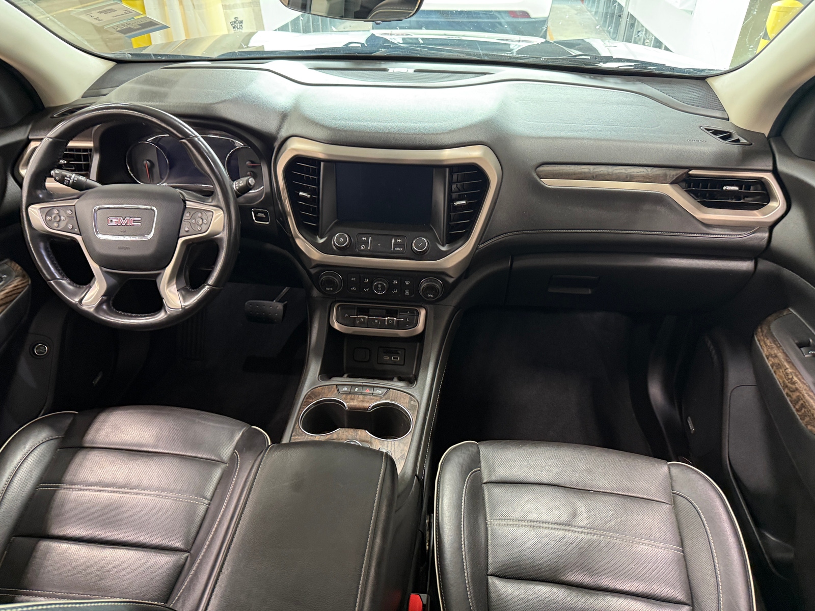 Thumbnail: 2020 GMC Acadia - 2