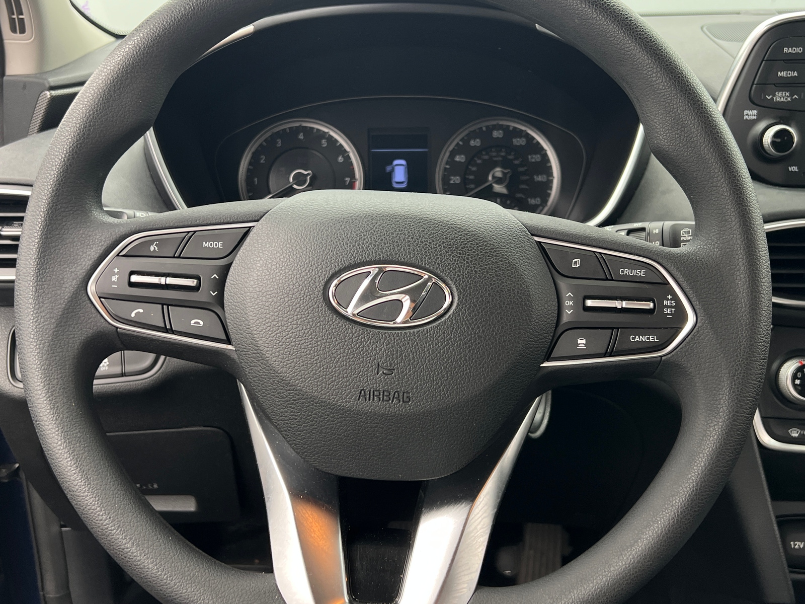 Thumbnail: 2019 Hyundai Santa Fe - 5
