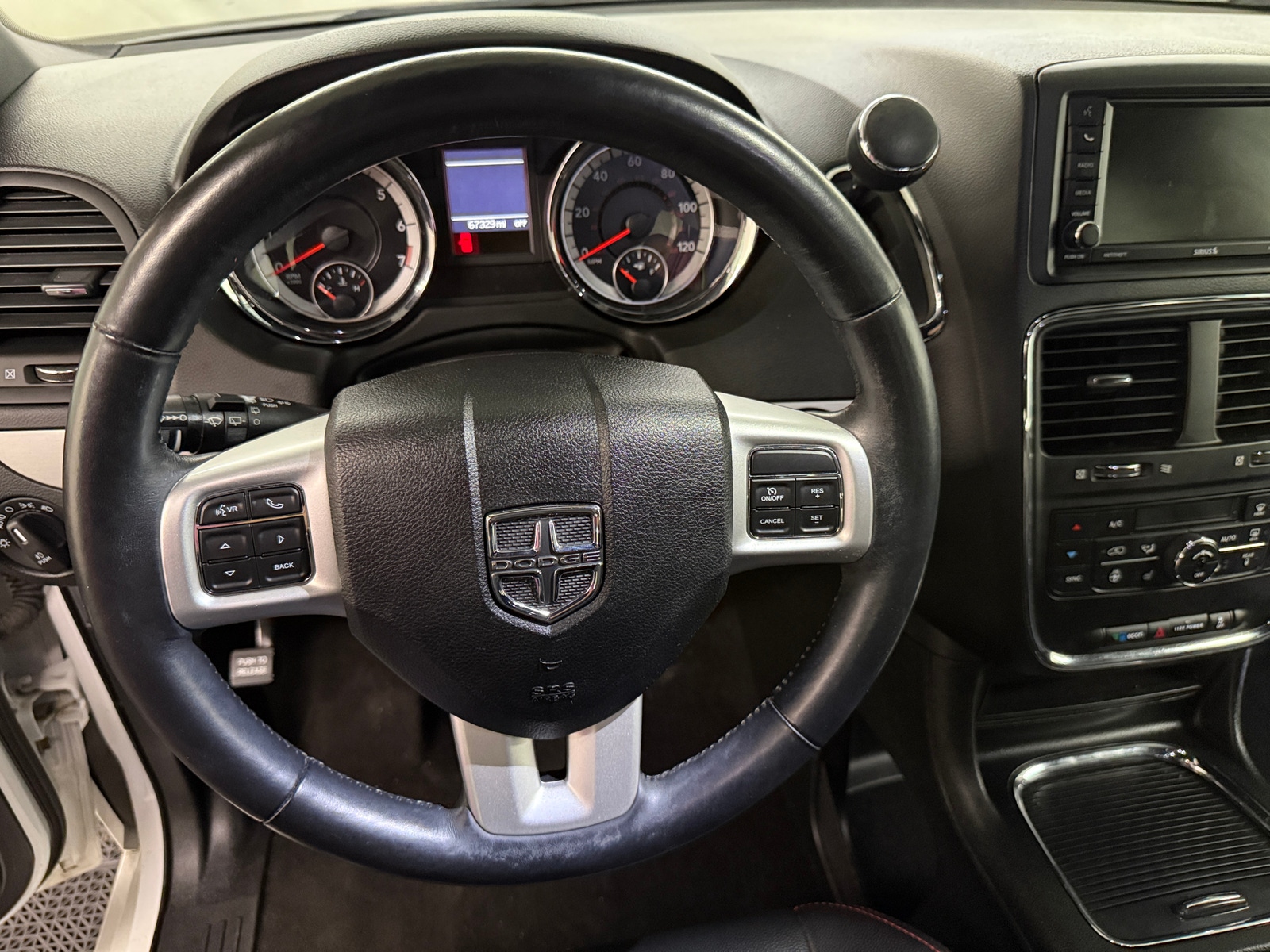 Thumbnail: 2019 Dodge Grand Caravan - 4