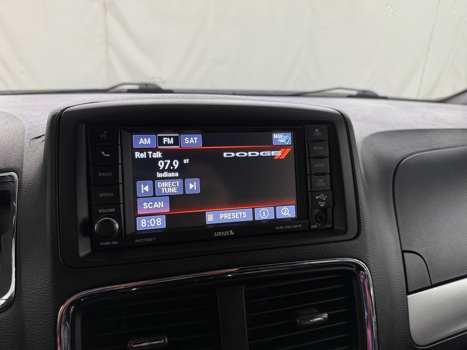 Thumbnail: 2019 Dodge Grand Caravan - 3