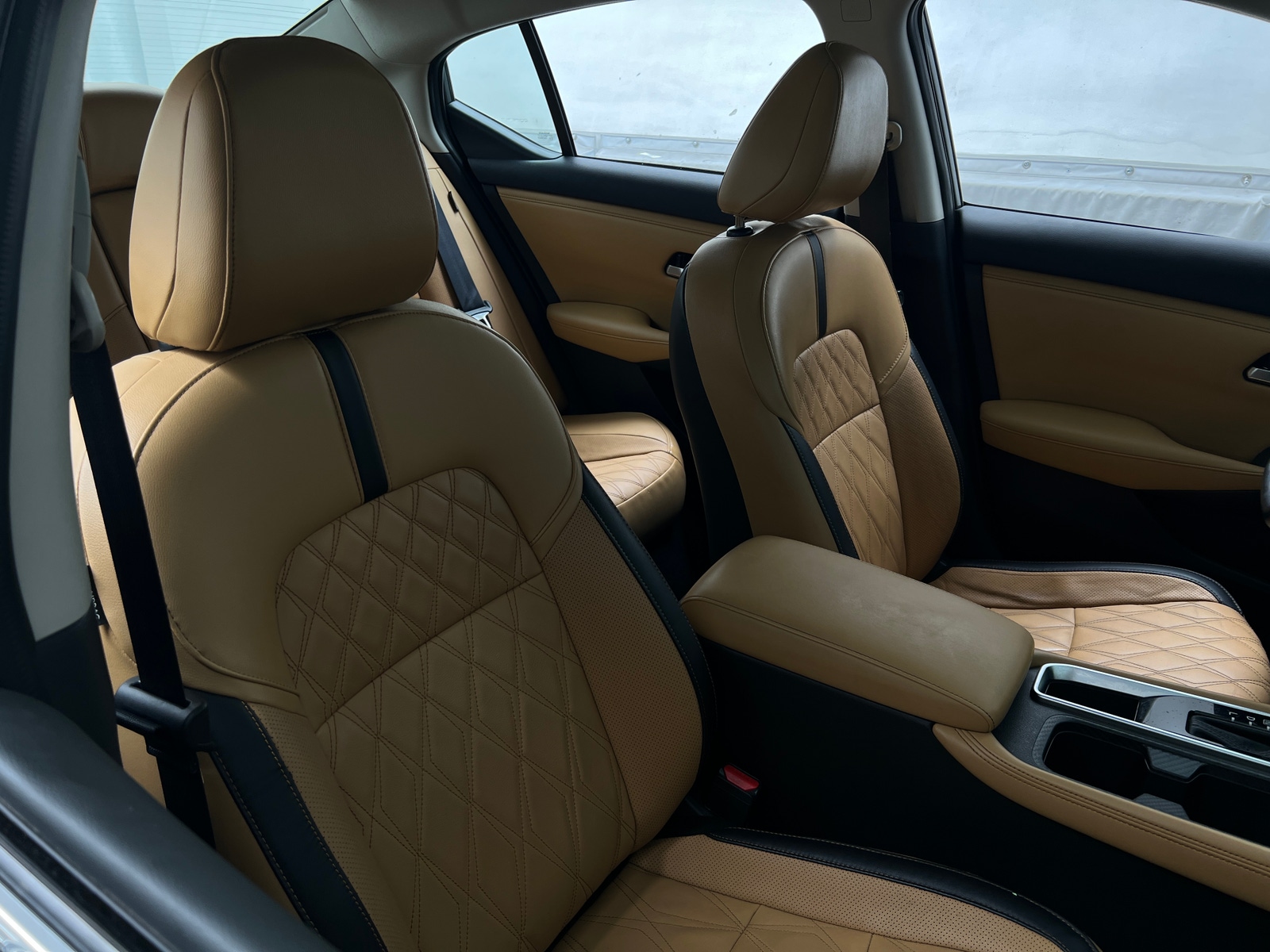 Thumbnail: 2021 Nissan Sentra - 2