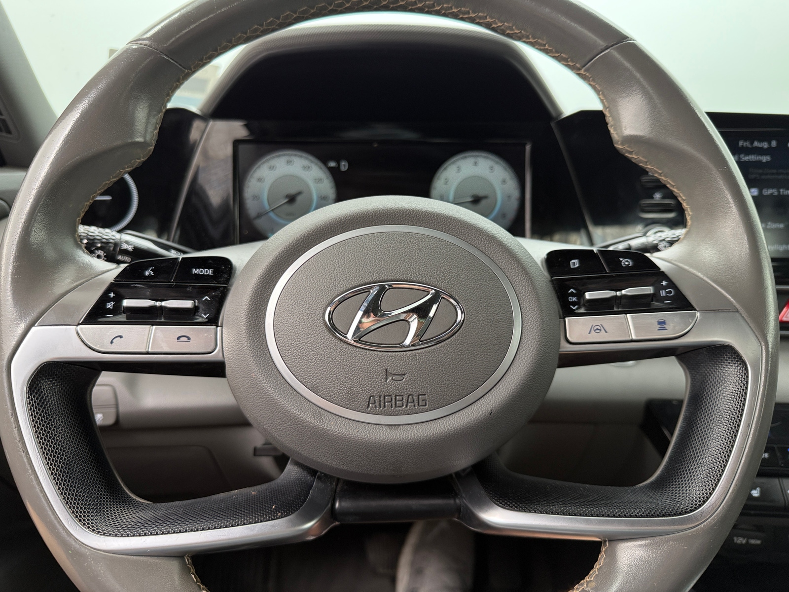 Thumbnail: 2021 Hyundai Elantra - 5