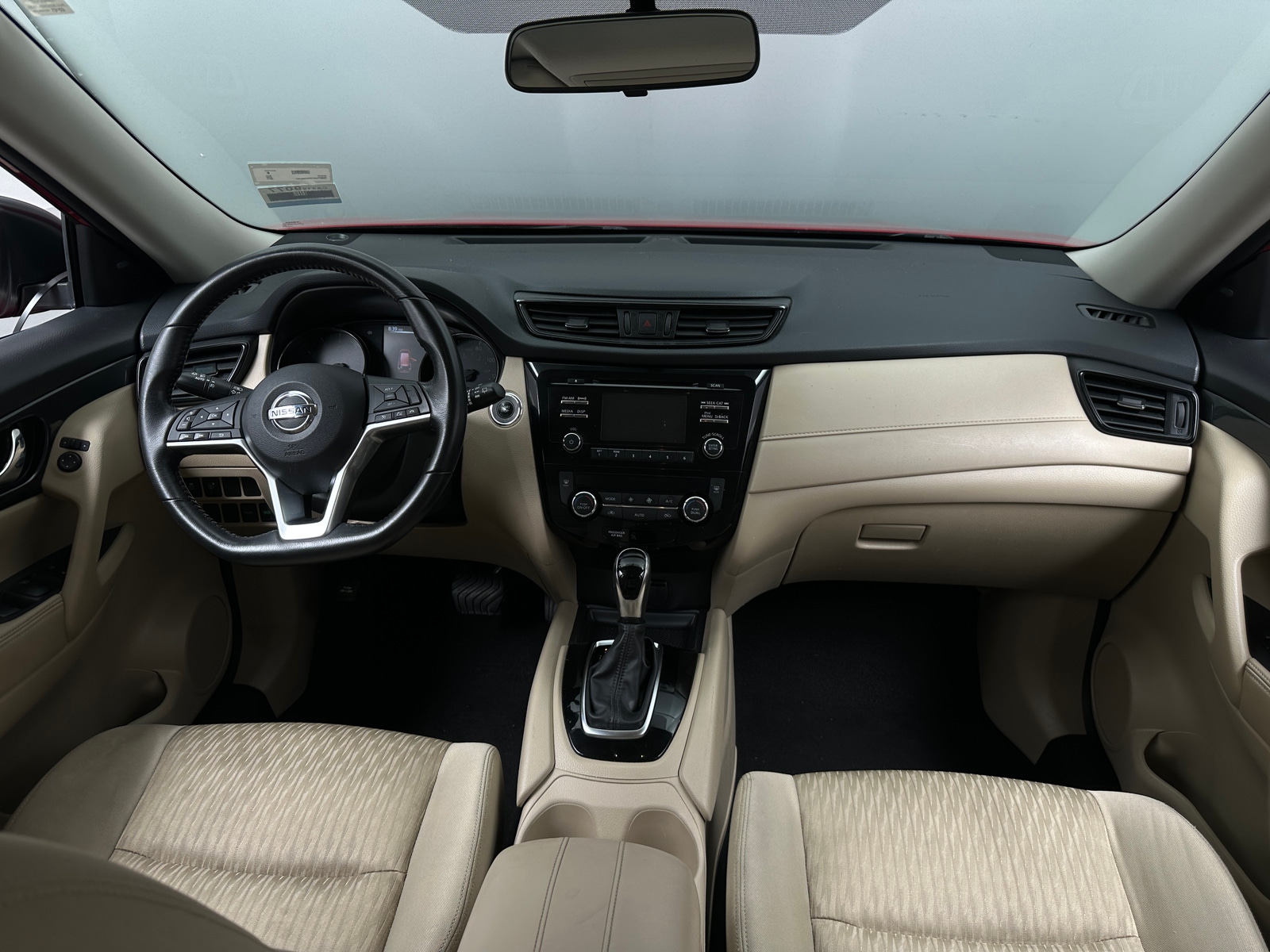 Thumbnail: 2017 Nissan Rogue - 3
