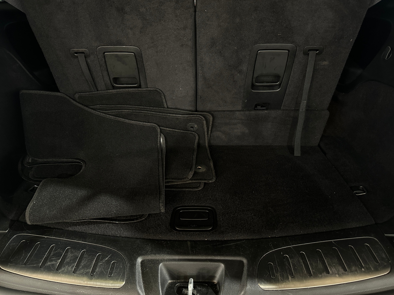 Thumbnail: 2023 Dodge Durango - 6