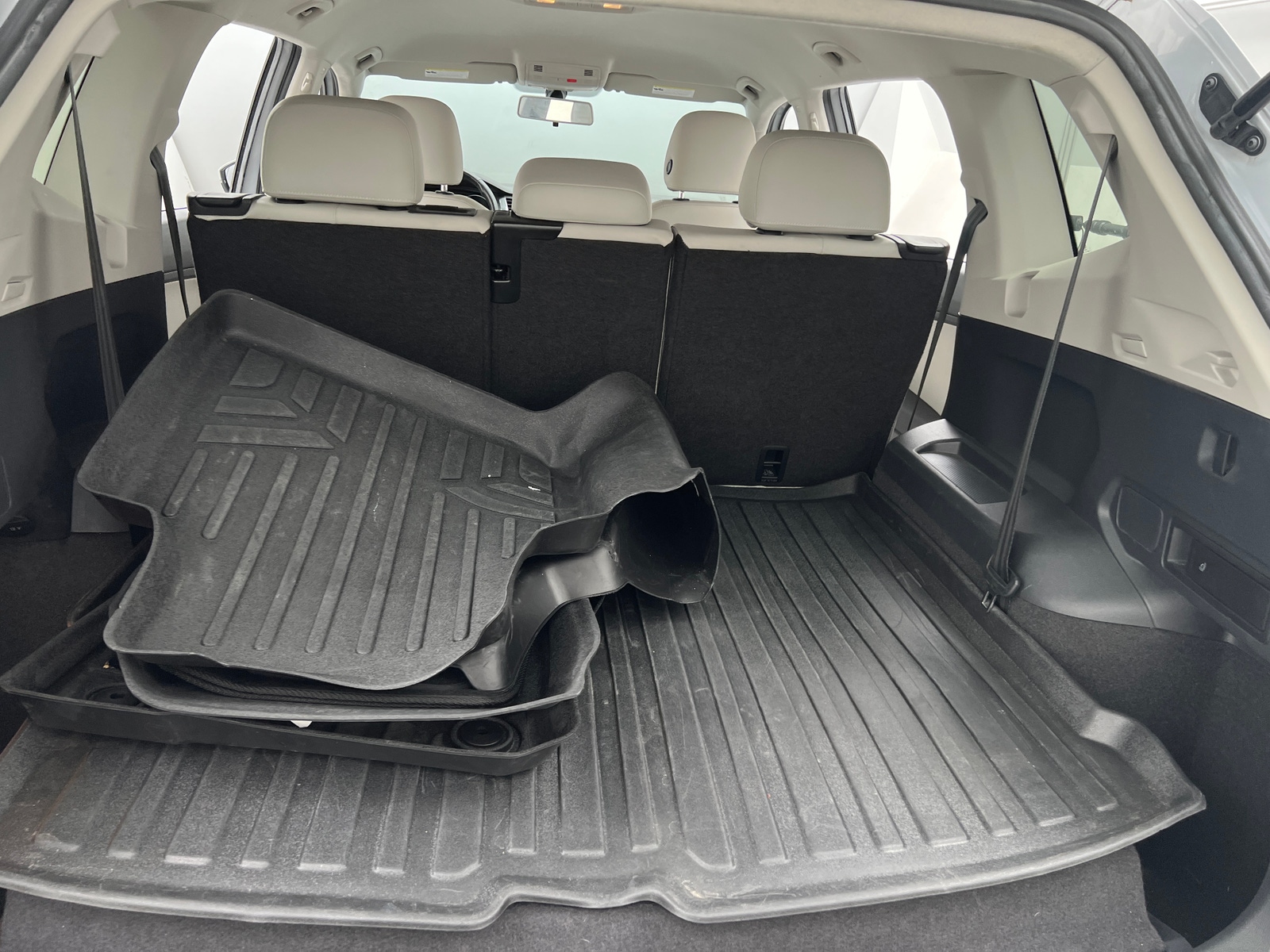 Thumbnail: 2018 Volkswagen Tiguan - 6