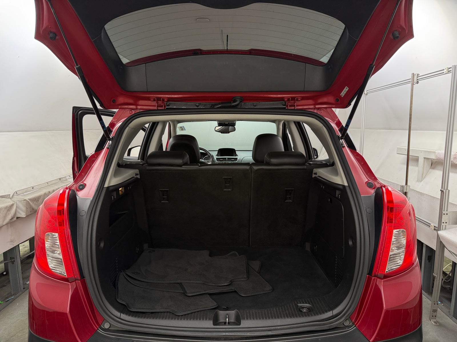 Thumbnail: 2016 Buick Encore - 6