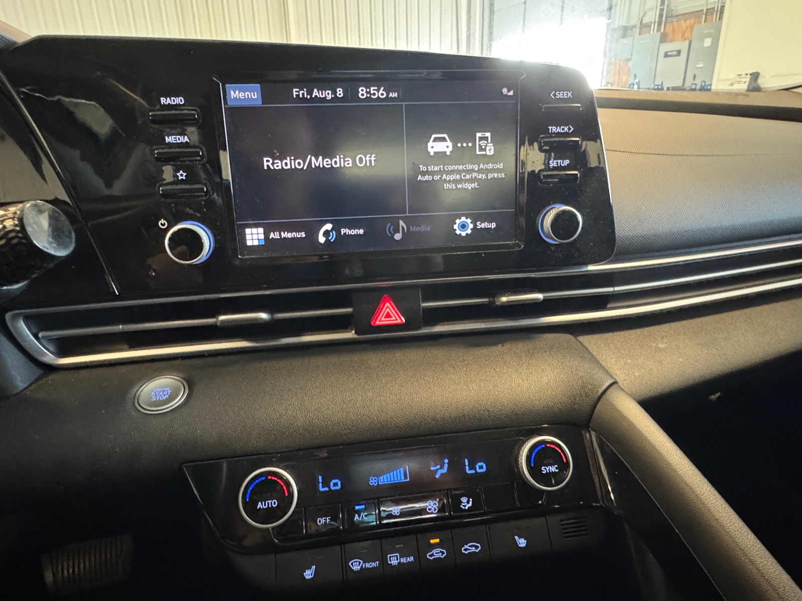 Thumbnail: 2021 Hyundai Elantra - 4