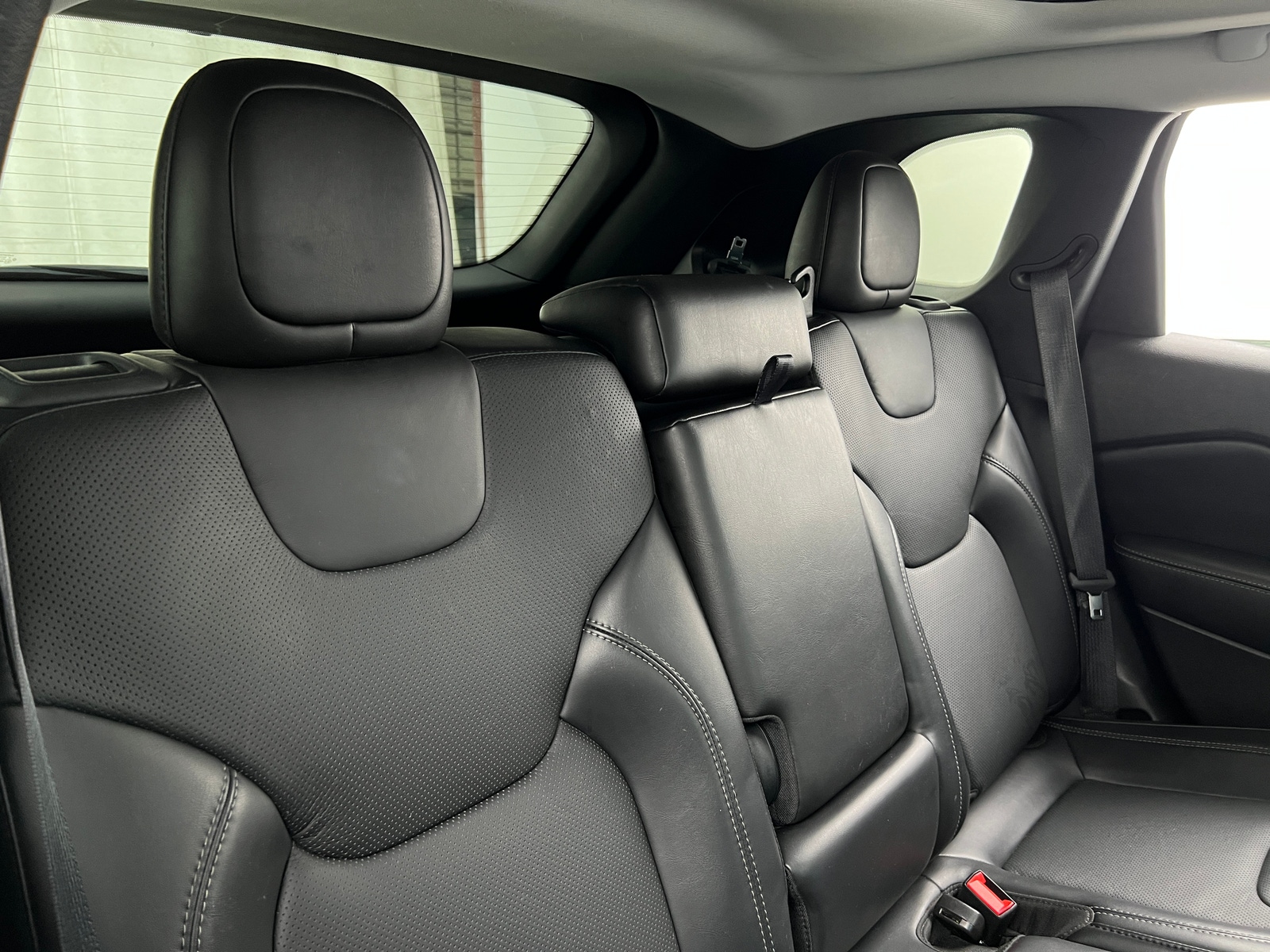 Thumbnail: 2021 Jeep Cherokee - 5