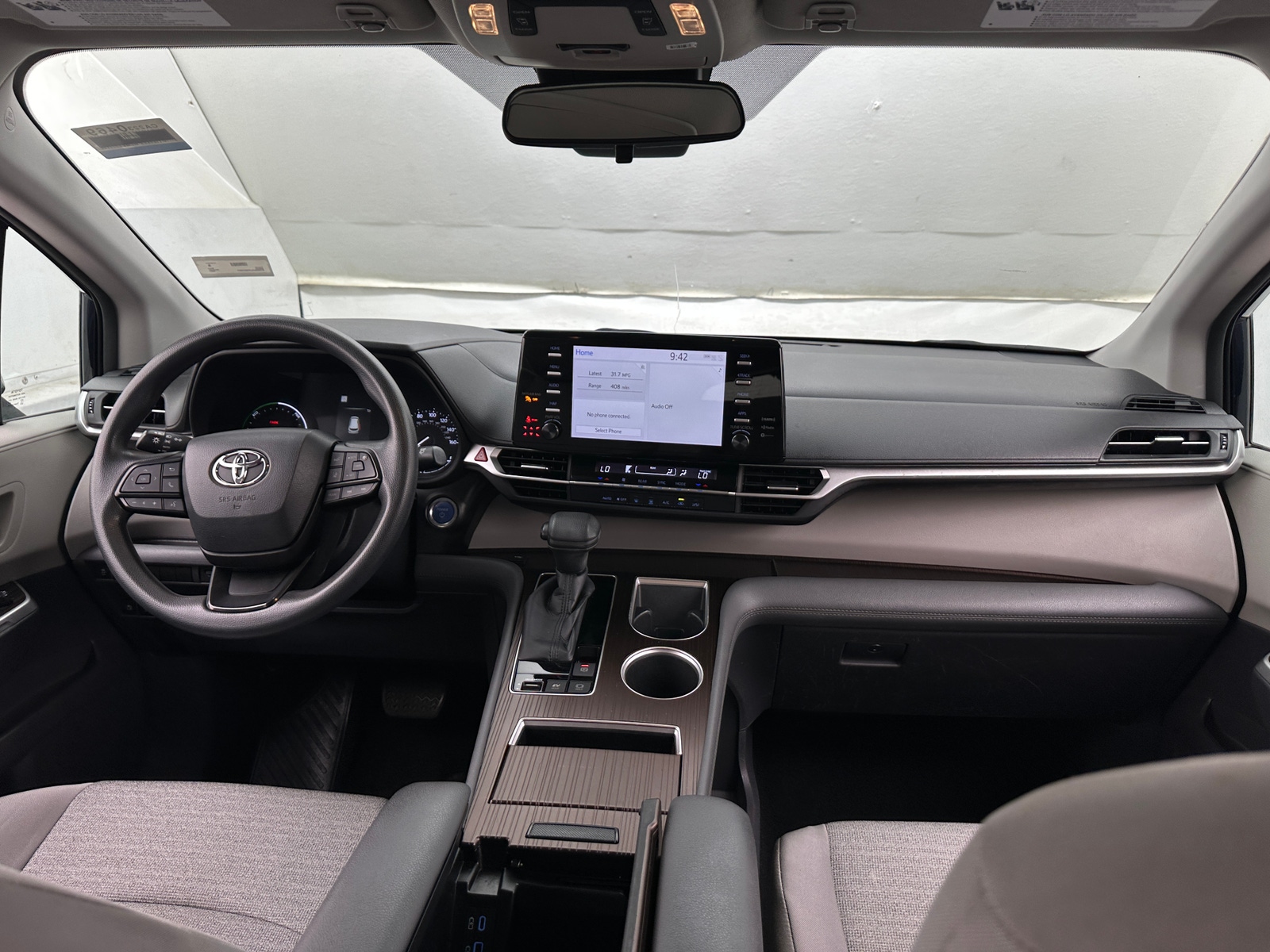 Thumbnail: 2023 Toyota Sienna - 3