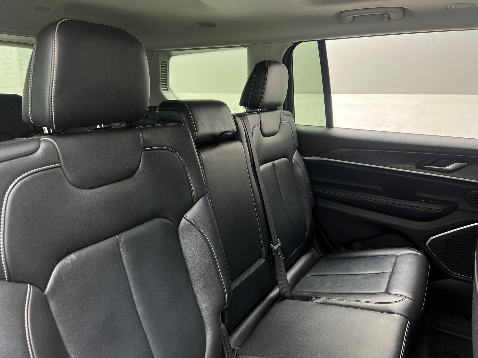 Thumbnail: 2021 Jeep Grand Cherokee L - 5