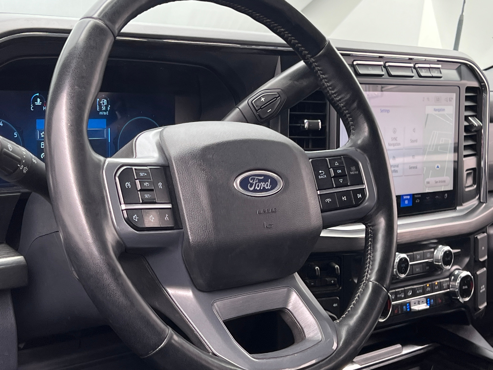 Thumbnail: 2024 Ford Econoline - 4