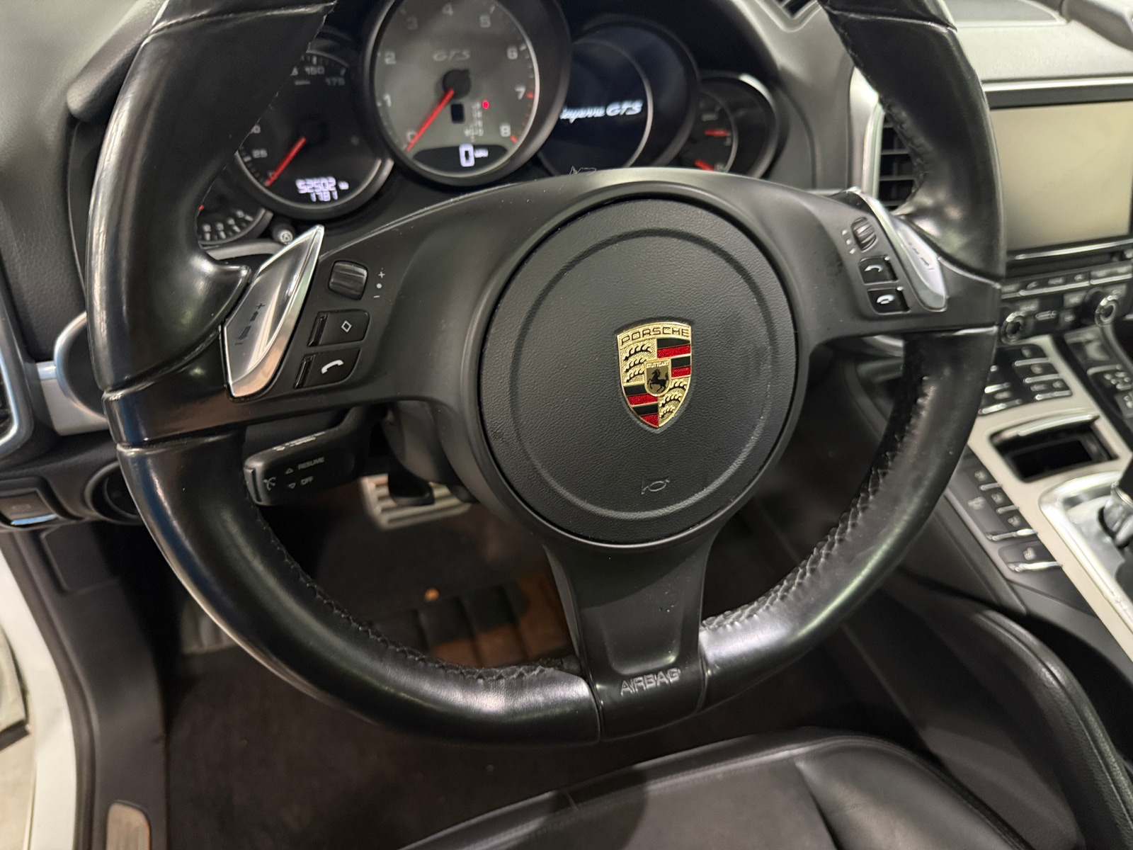 Thumbnail: 2013 Porsche Cayenne - 4