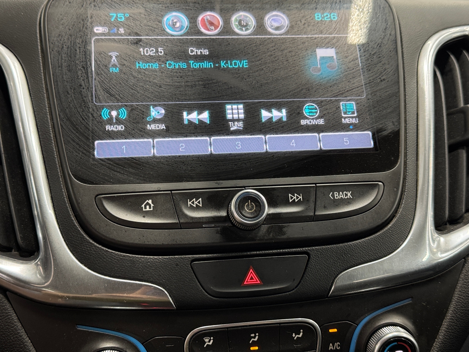 Thumbnail: 2018 Chevrolet Equinox - 4