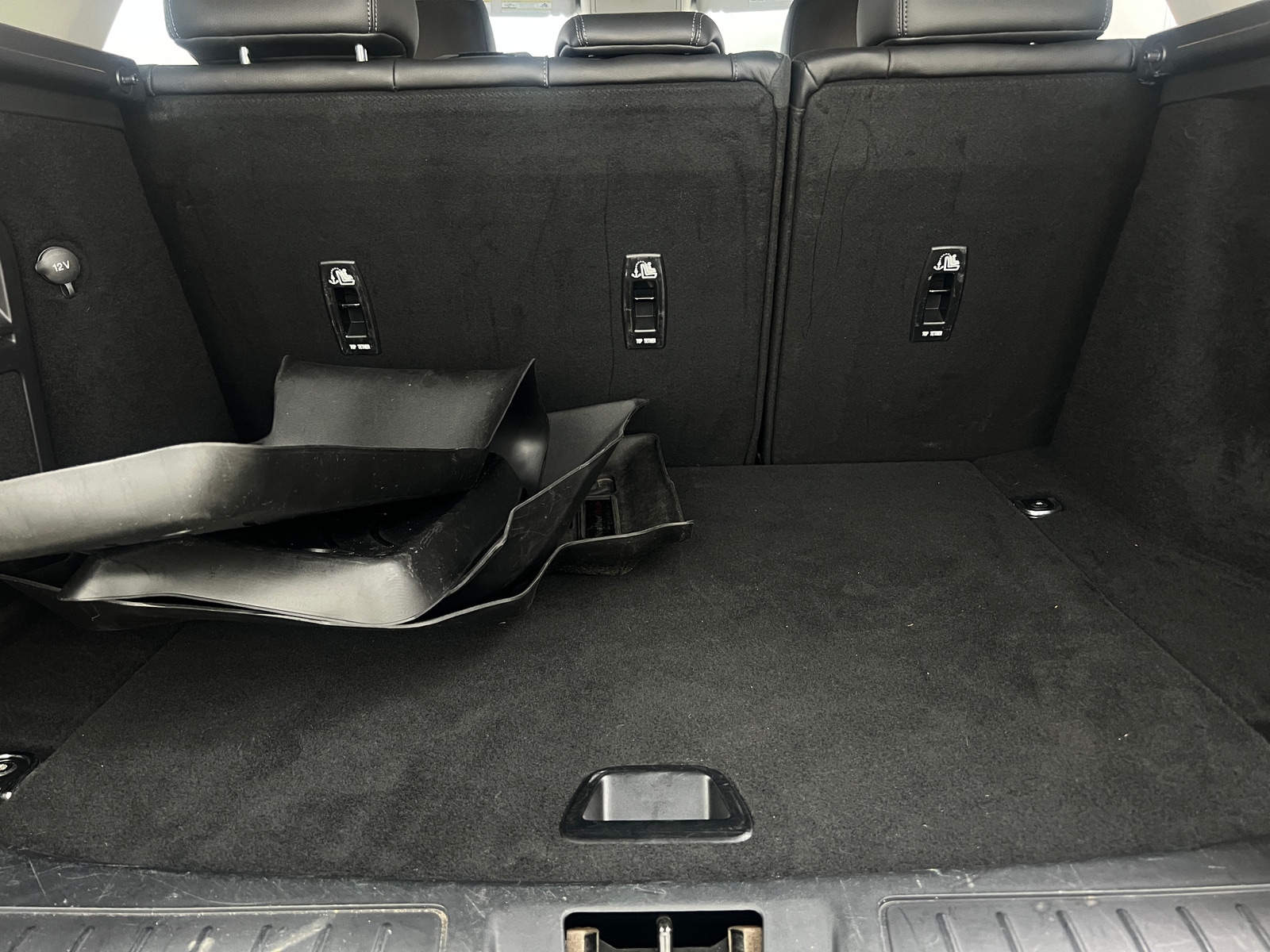 Thumbnail: 2017 Land Rover Range Rover Evoque - 6