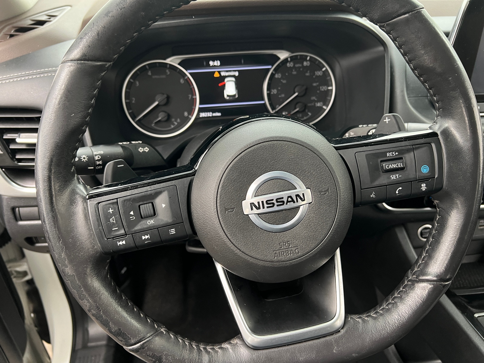 Thumbnail: 2021 Nissan Rogue - 4