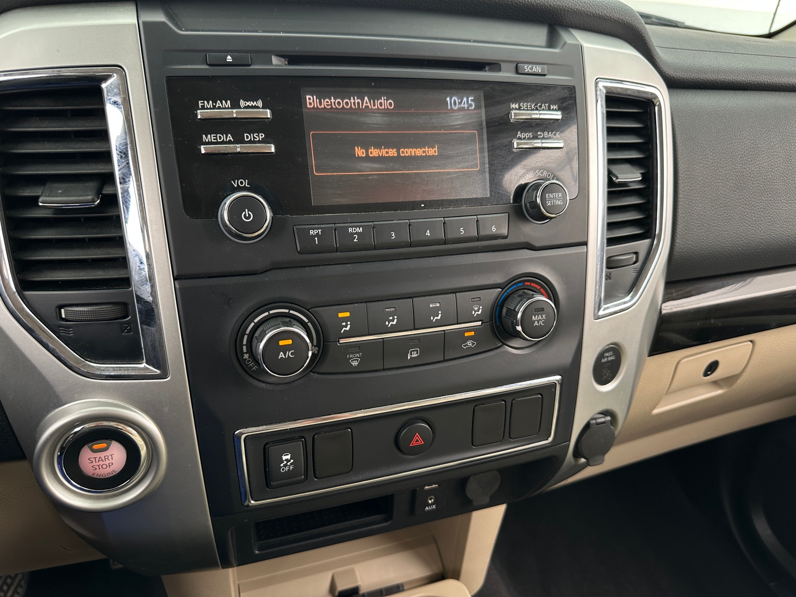 Thumbnail: 2017 Nissan Titan - 4