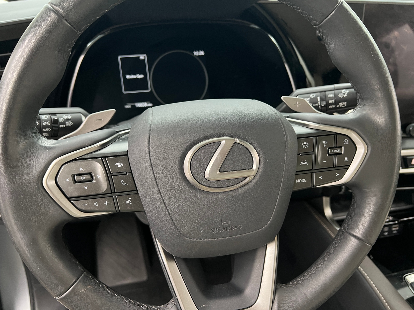 Thumbnail: 2024 Lexus RX - 4