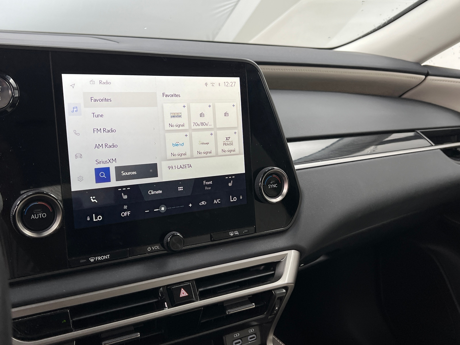 Thumbnail: 2024 Lexus RX - 3