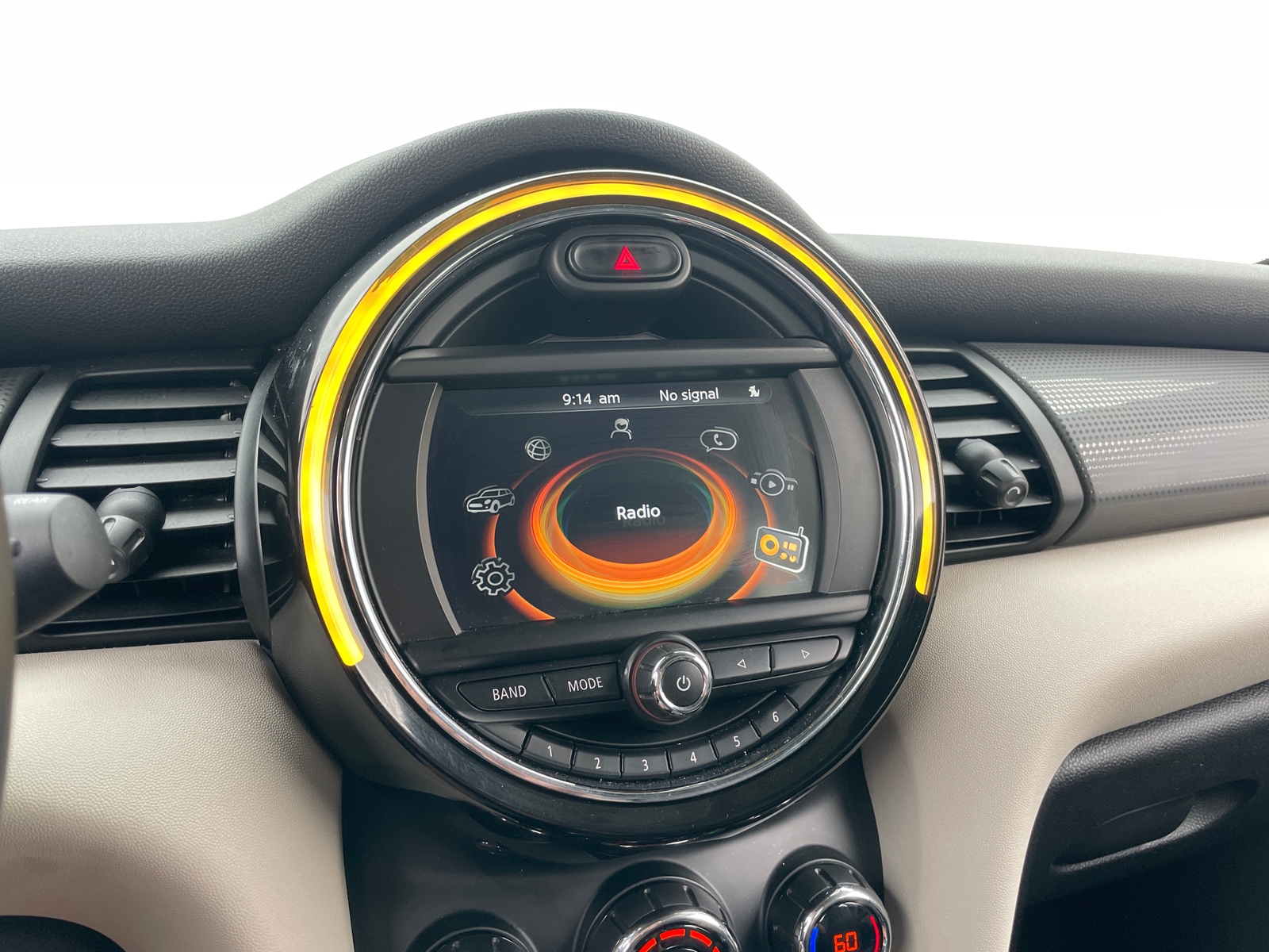Thumbnail: 2018 MINI Cooper Hardtop - 2