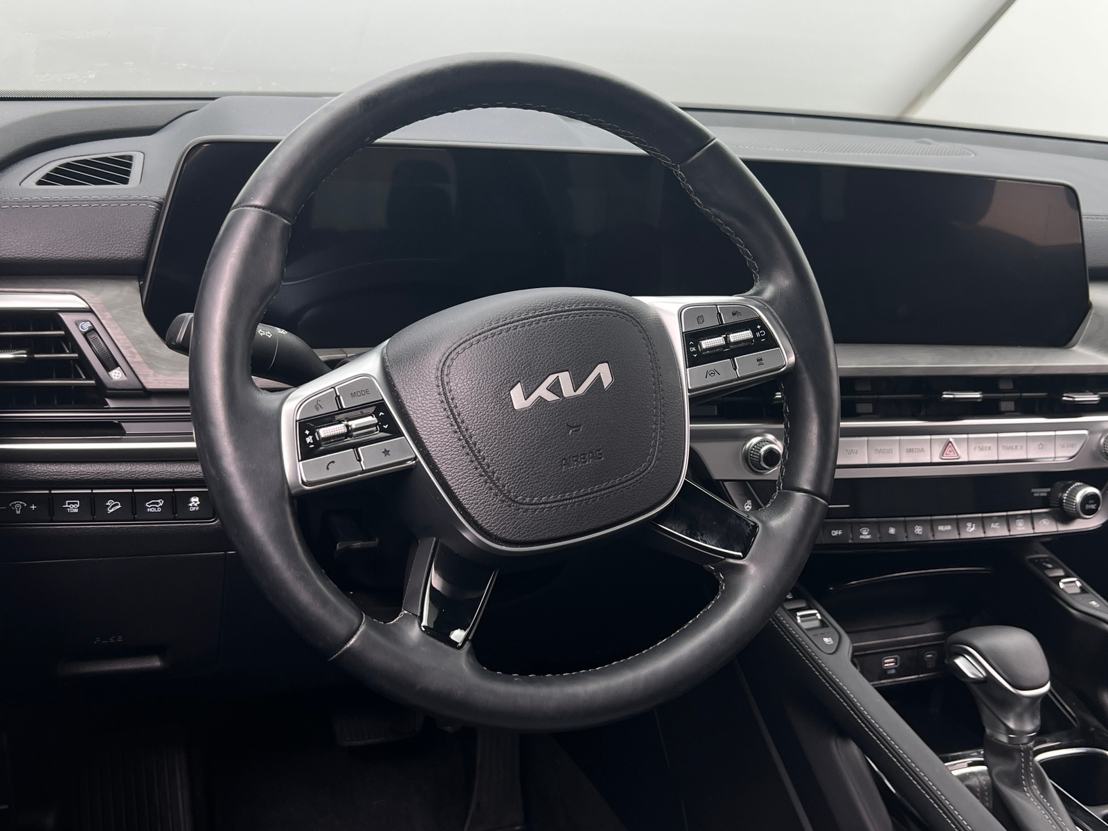 Thumbnail: 2024 Kia Telluride - 4