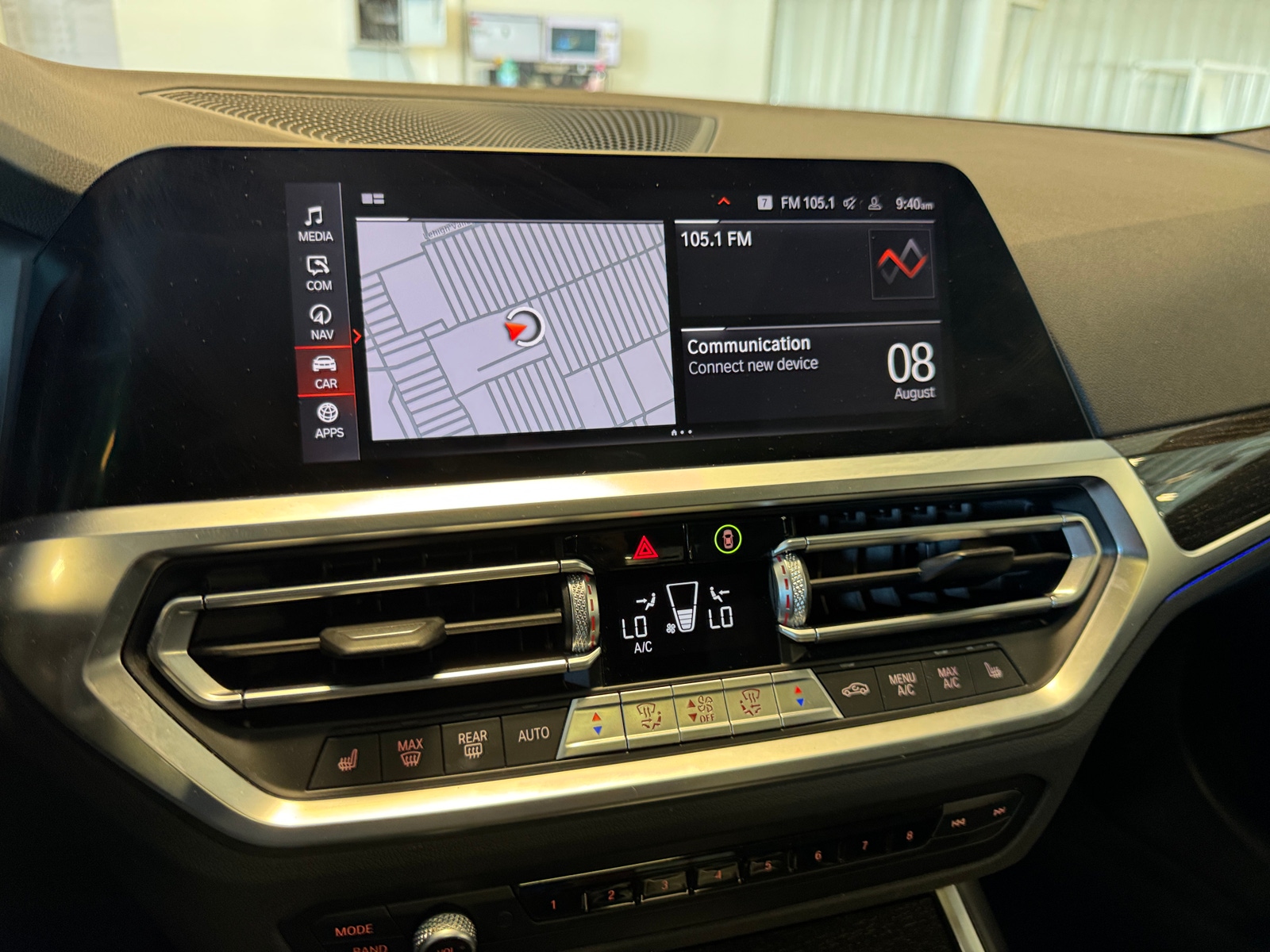 Thumbnail: 2021 BMW 3 Series - 3