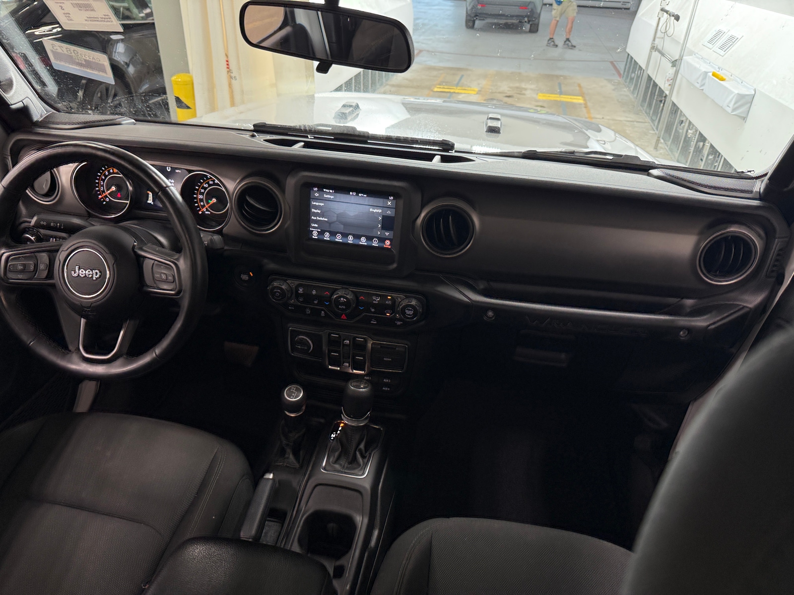 Thumbnail: 2022 Jeep Wrangler - 3