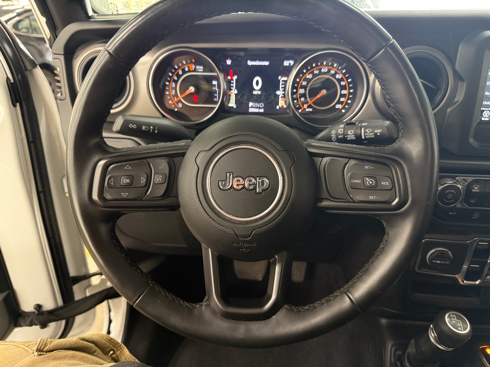 Thumbnail: 2022 Jeep Wrangler - 5