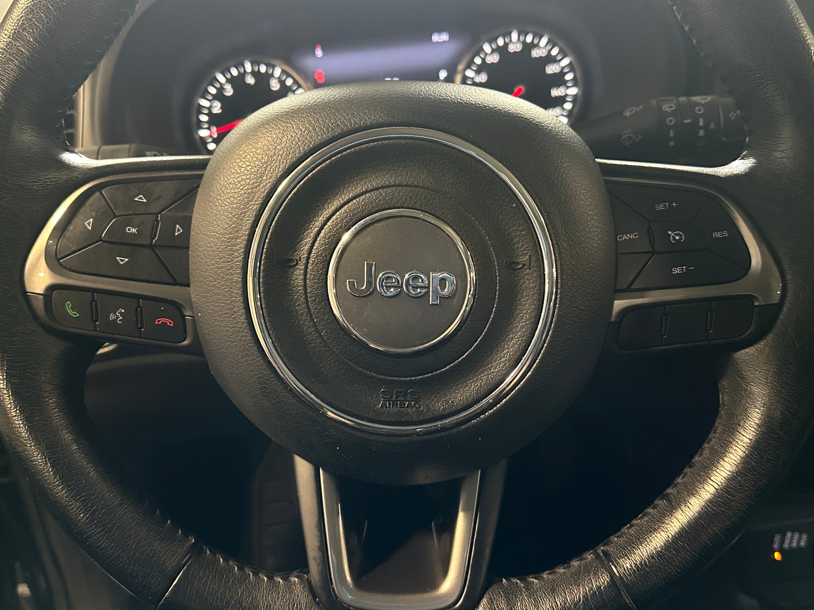 Thumbnail: 2020 Jeep Renegade - 4