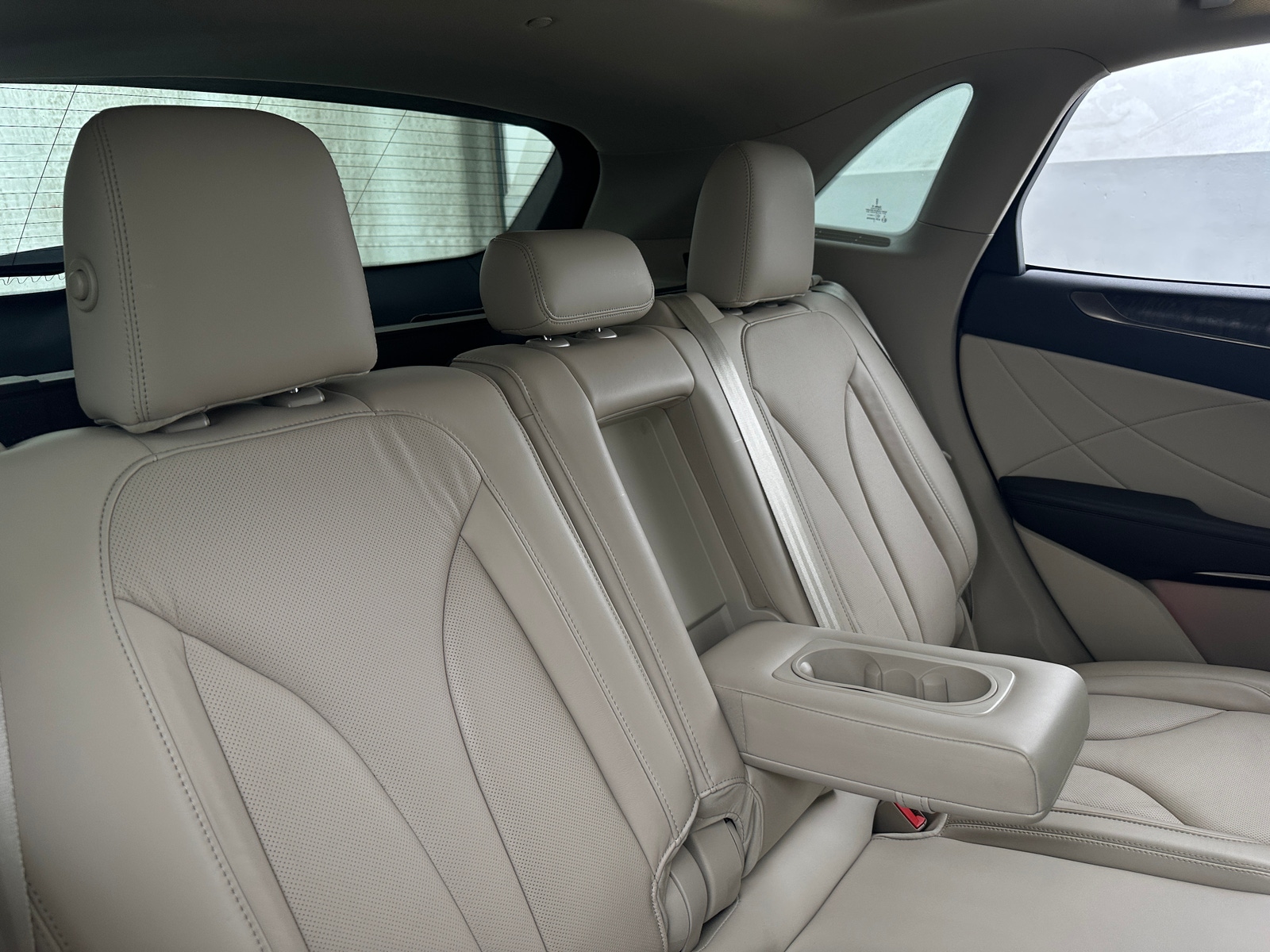 Thumbnail: 2018 Lincoln MKC - 5