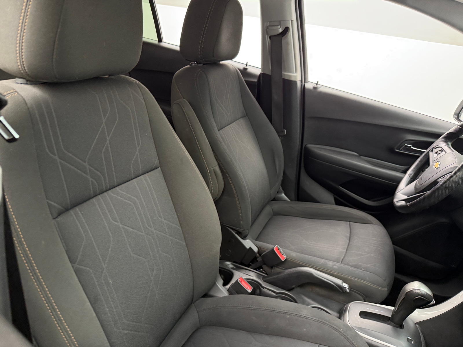 Thumbnail: 2020 Chevrolet Trax - 2