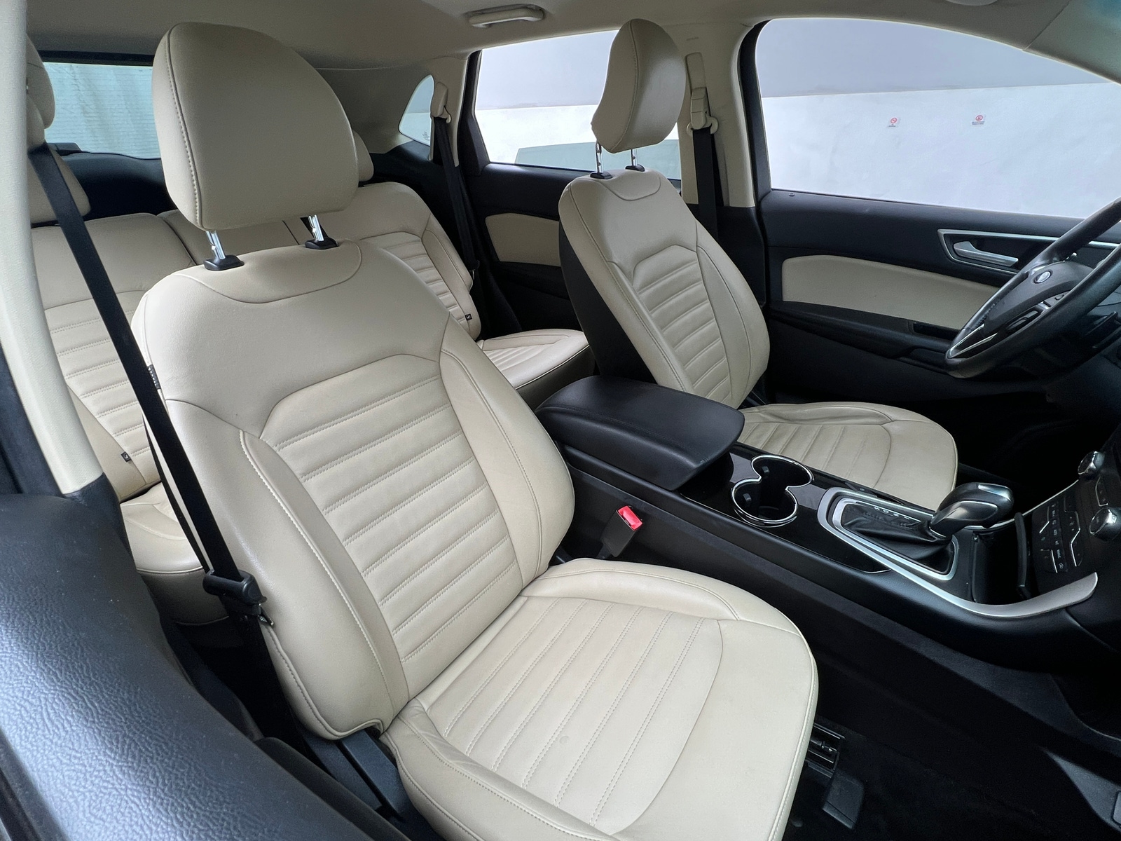 Thumbnail: 2017 Ford Edge - 2