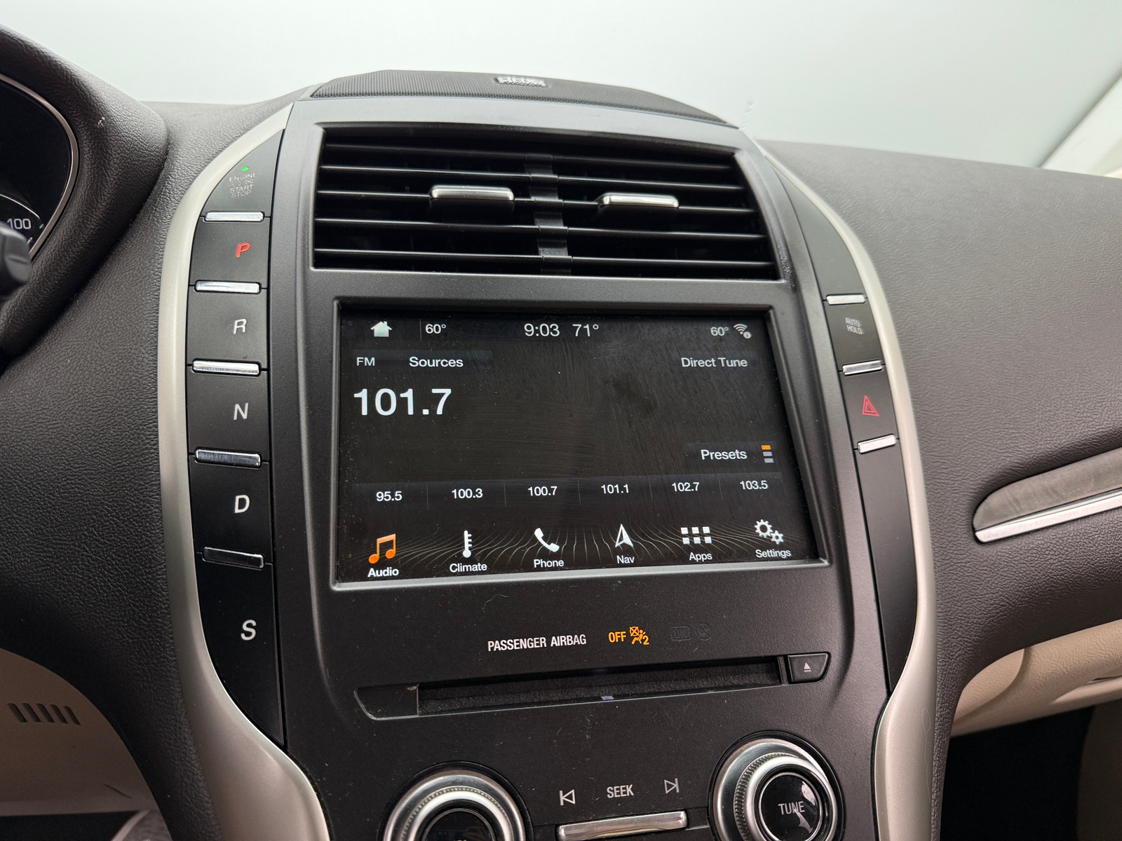 Thumbnail: 2019 Lincoln MKC - 3