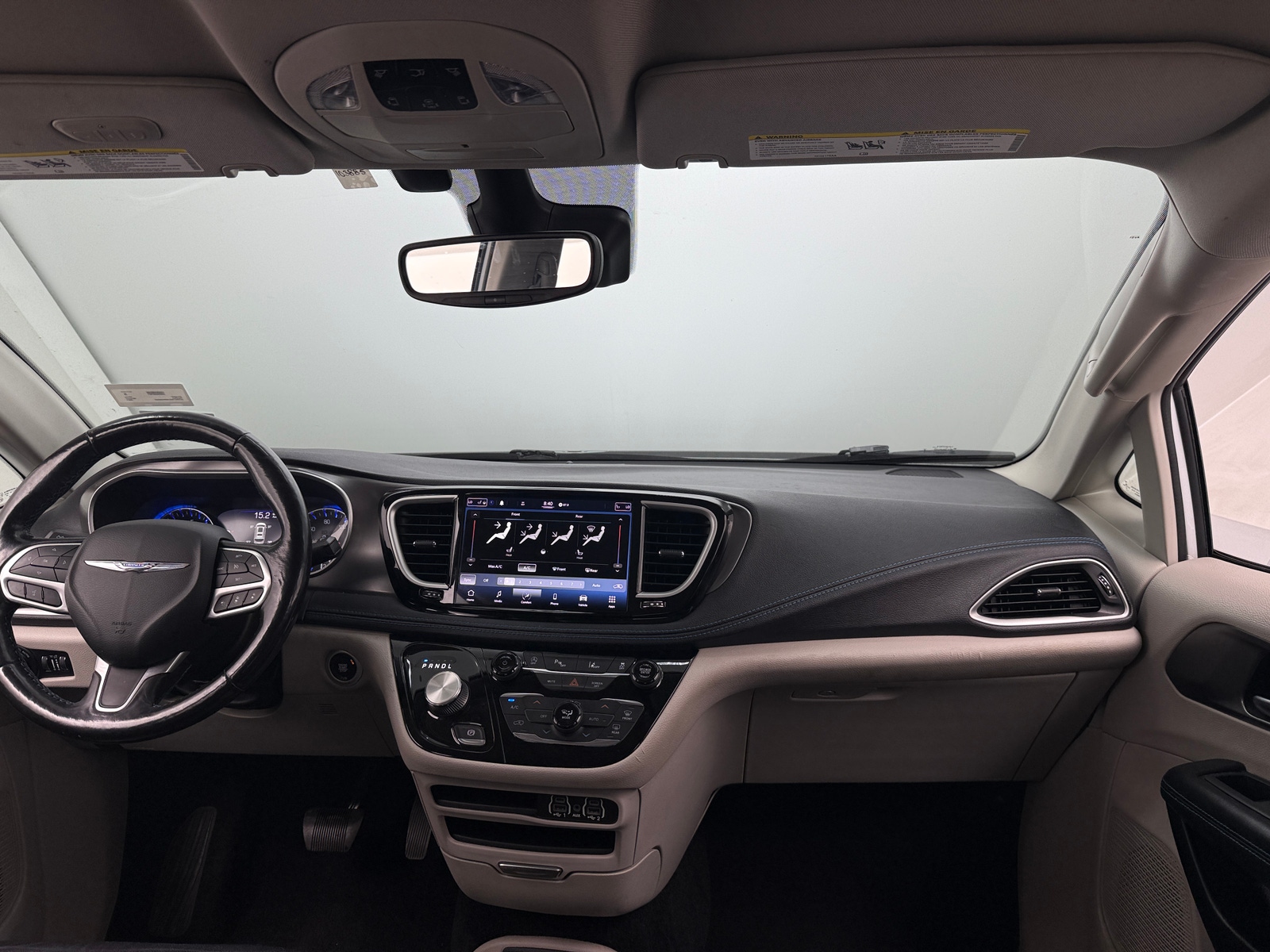 Thumbnail: 2021 Chrysler Pacifica - 3