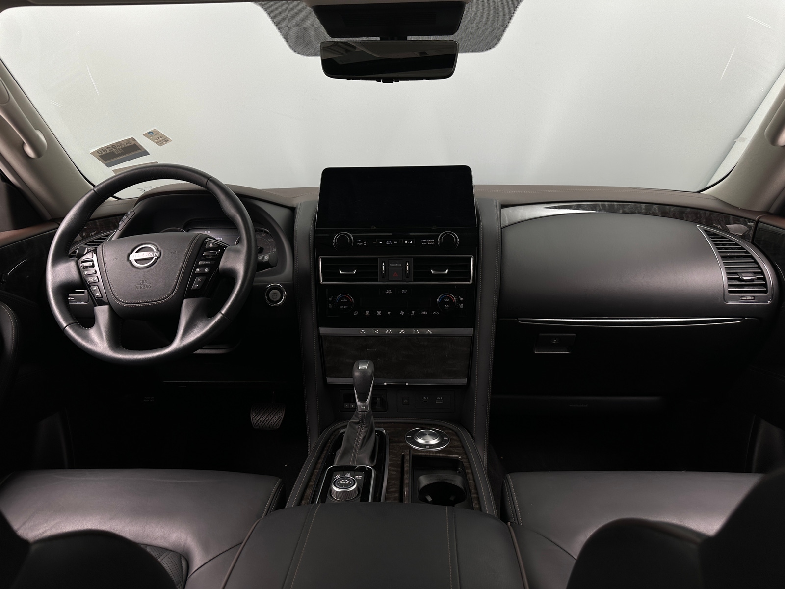Thumbnail: 2024 Nissan Armada - 2
