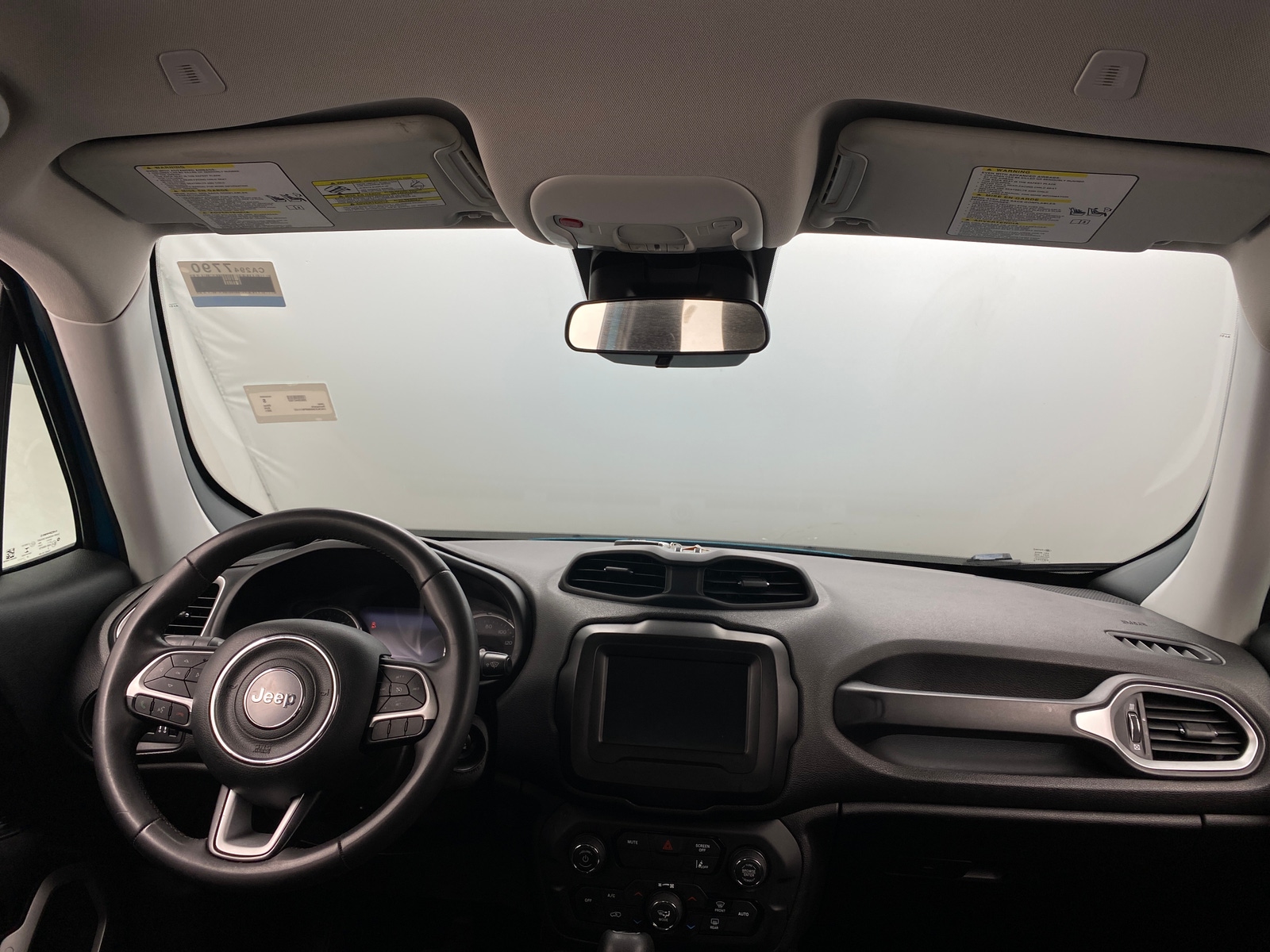 Thumbnail: 2021 Jeep Renegade - 3