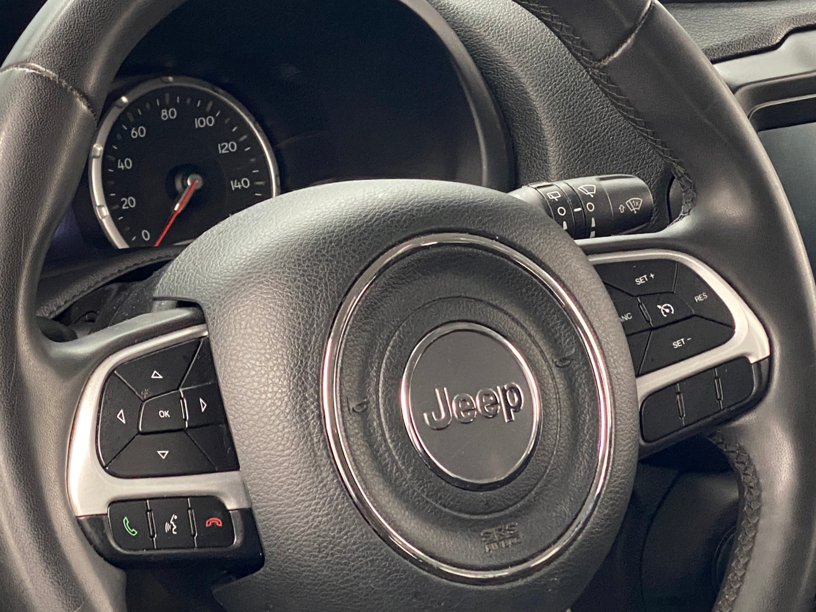 Thumbnail: 2021 Jeep Renegade - 5