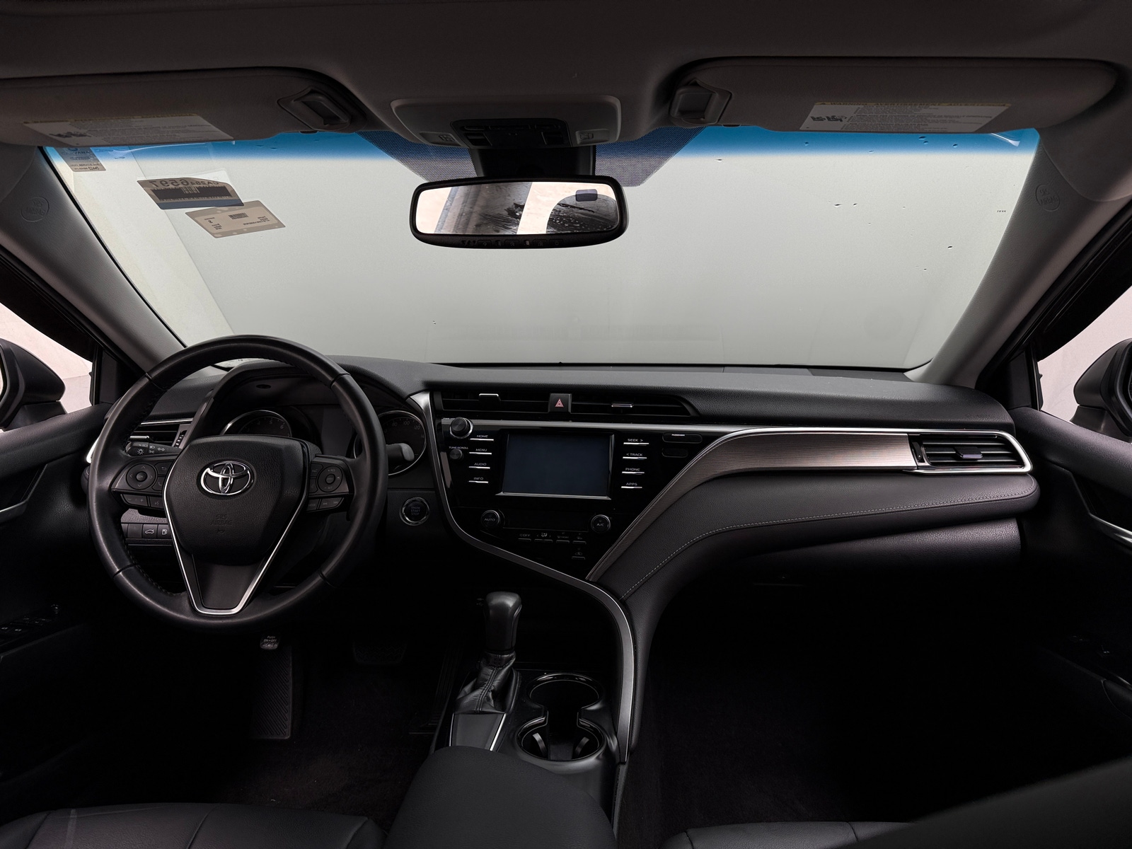 Thumbnail: 2018 Toyota Camry - 3