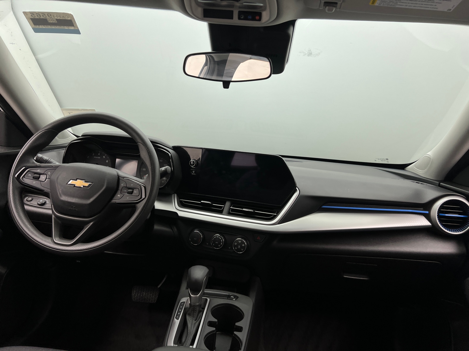 Thumbnail: 2025 Chevrolet Trax - 3