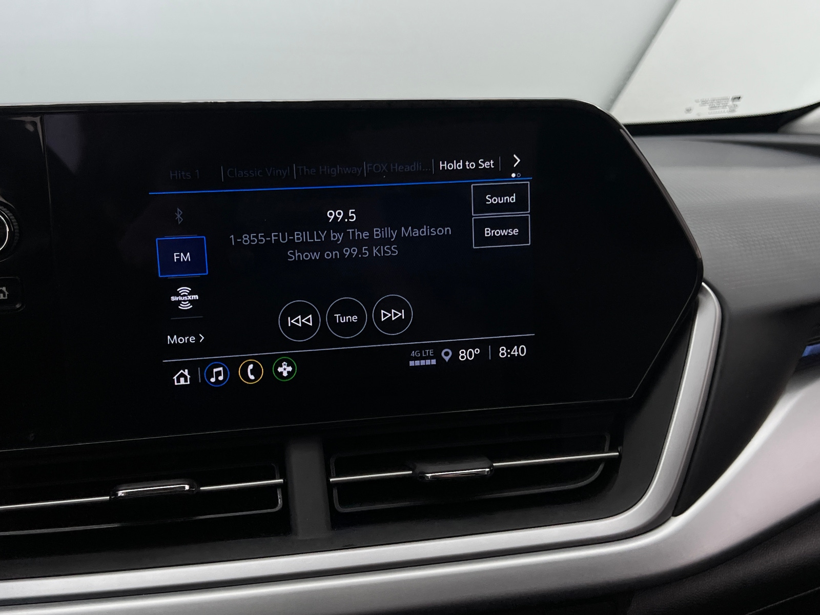 Thumbnail: 2025 Chevrolet Trax - 4
