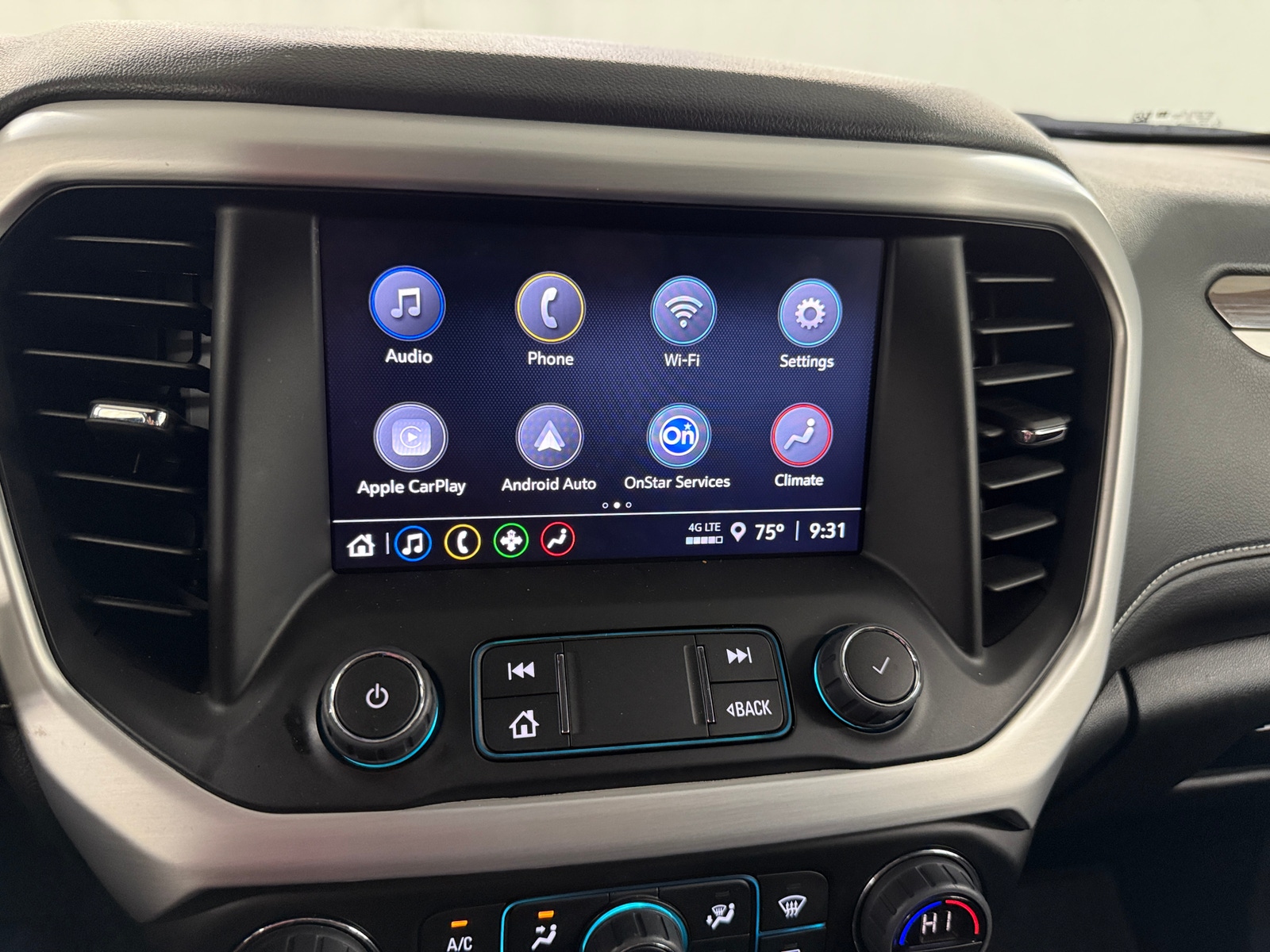 Thumbnail: 2023 GMC Acadia - 4
