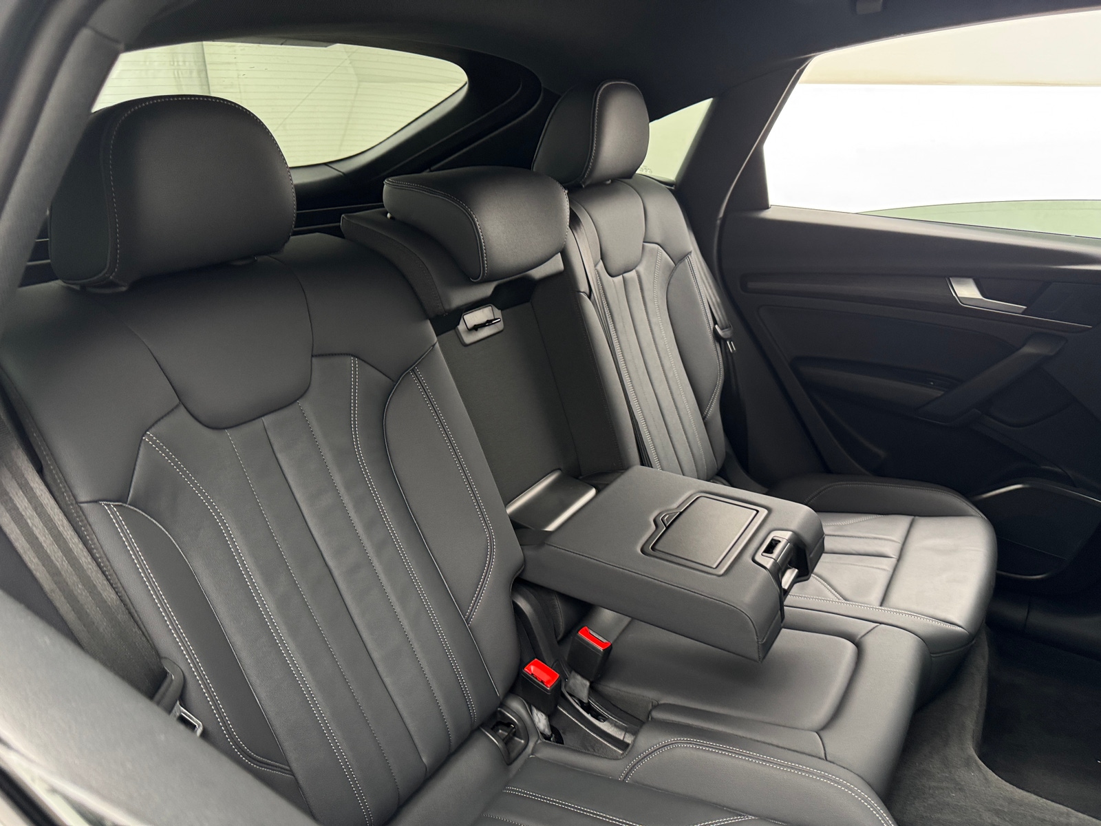 Thumbnail: 2022 Audi Q5 - 5