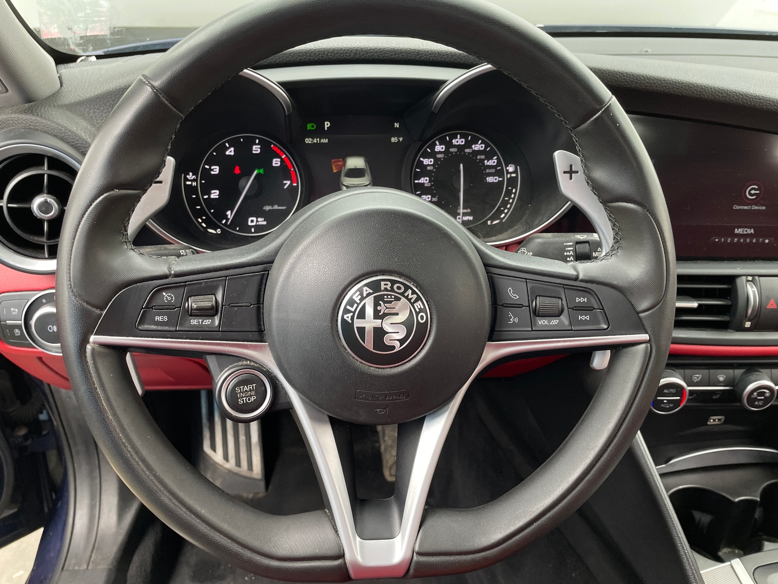 Thumbnail: 2019 Alfa Romeo Giulia - 4