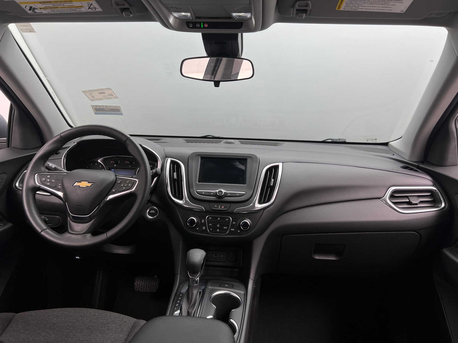 Thumbnail: 2023 Chevrolet Equinox - 3