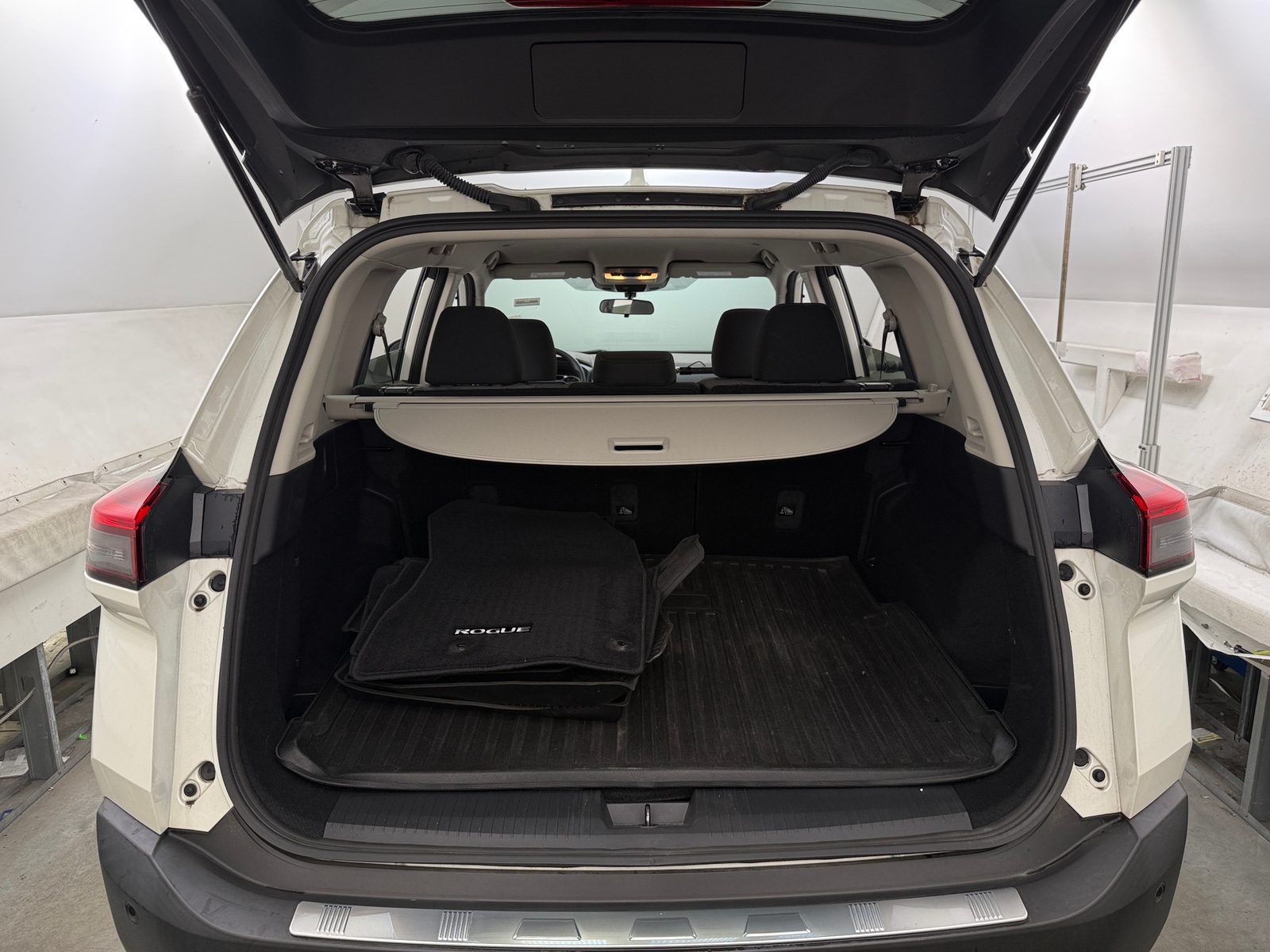 Thumbnail: 2023 Nissan Rogue - 7