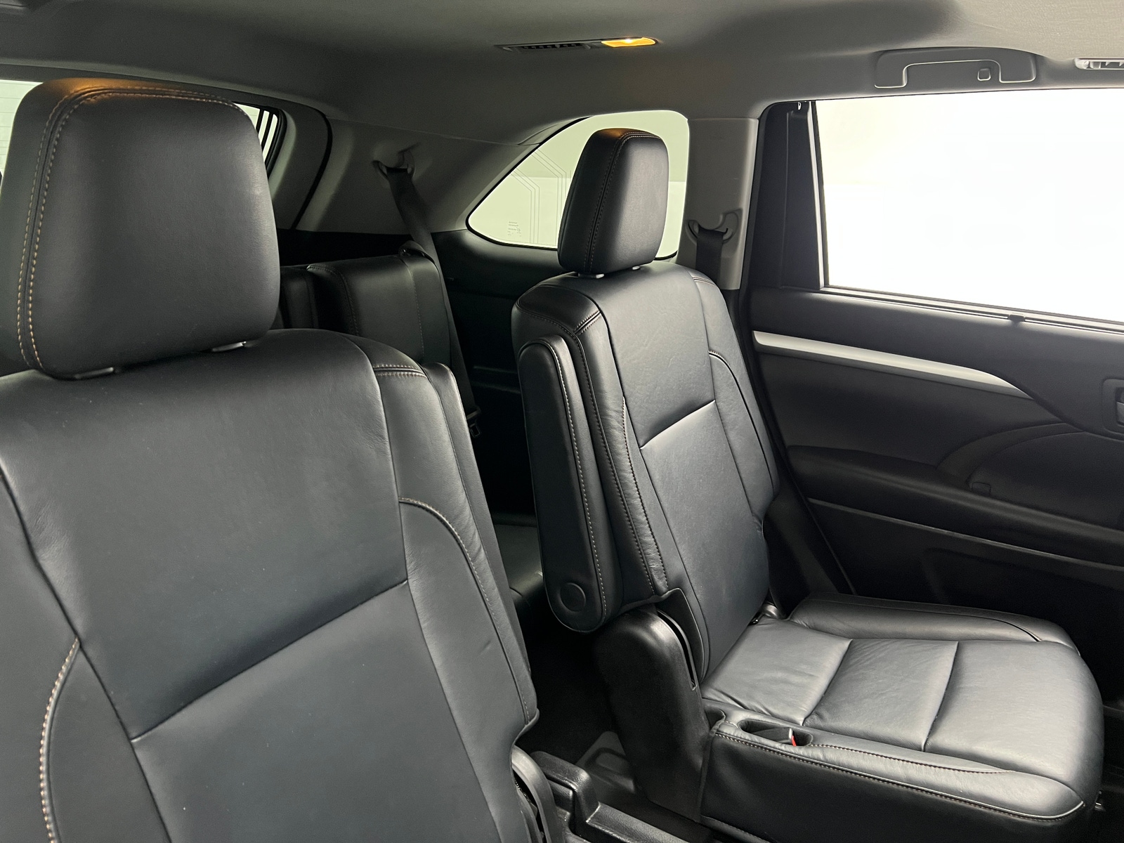 Thumbnail: 2018 Toyota Highlander - 5