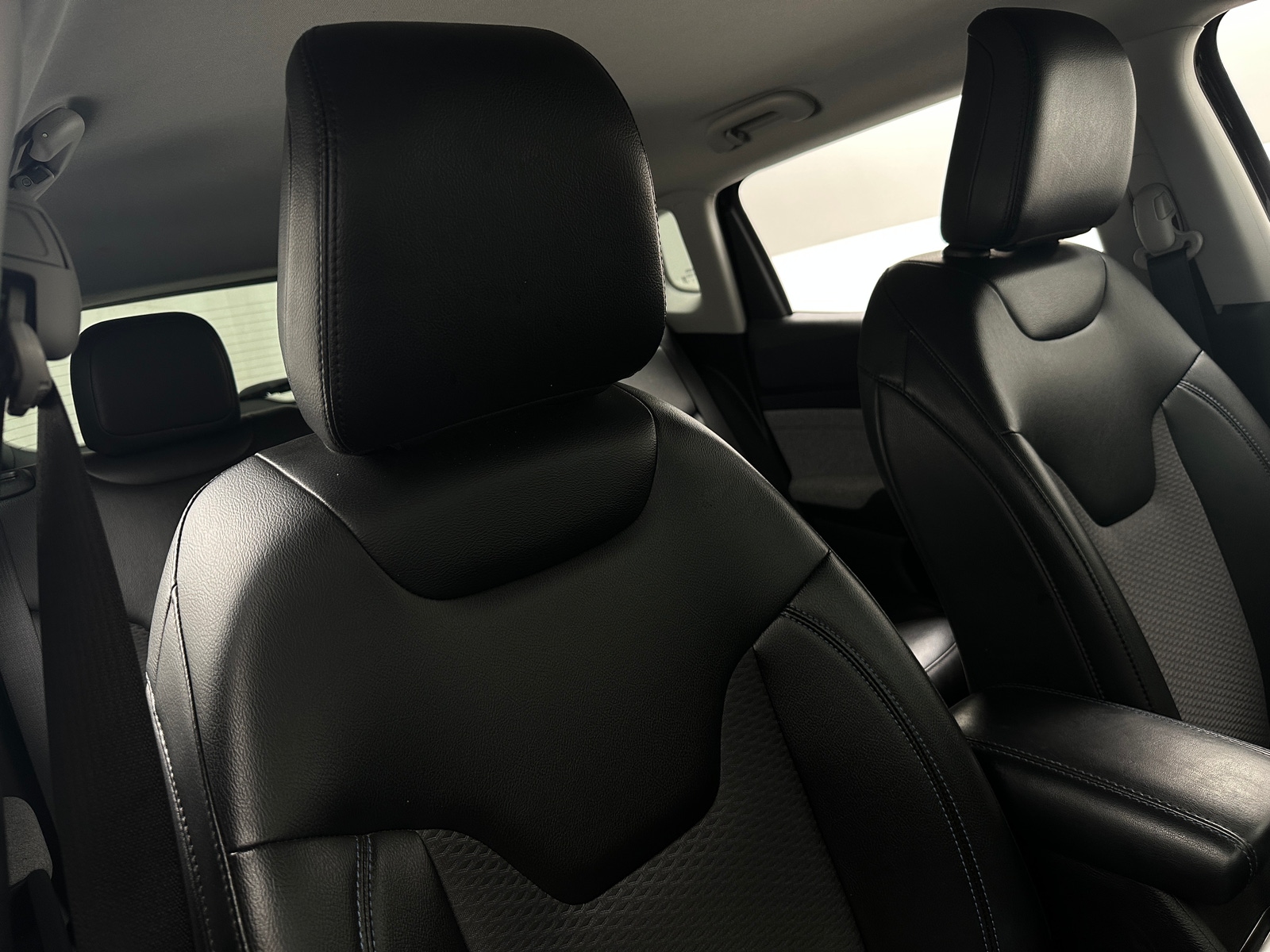 Thumbnail: 2022 Jeep Compass - 2