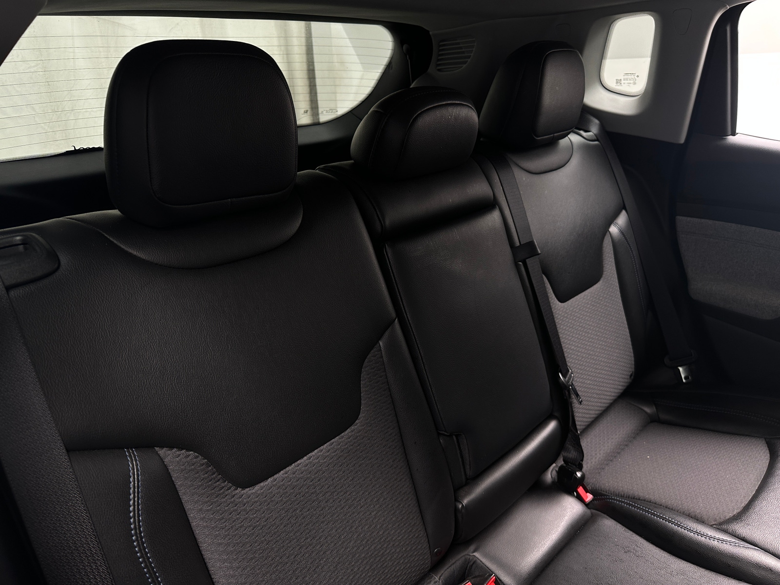Thumbnail: 2022 Jeep Compass - 6